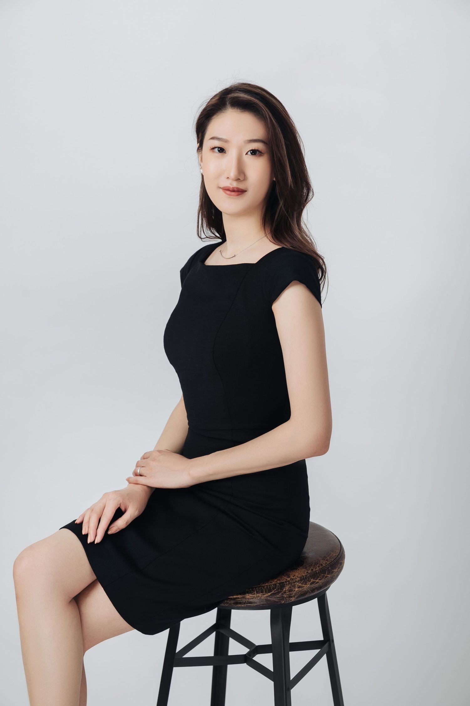 Professional Business - ALOST STUDIO