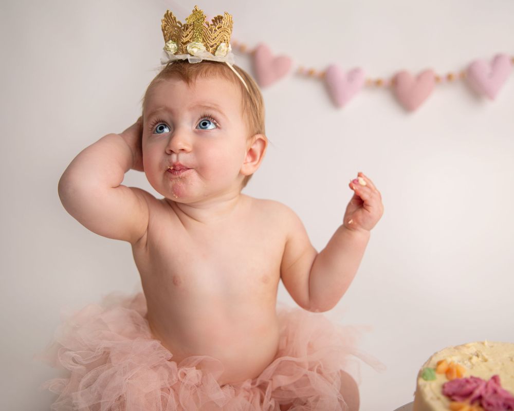 cake smash photoshoot, Bury