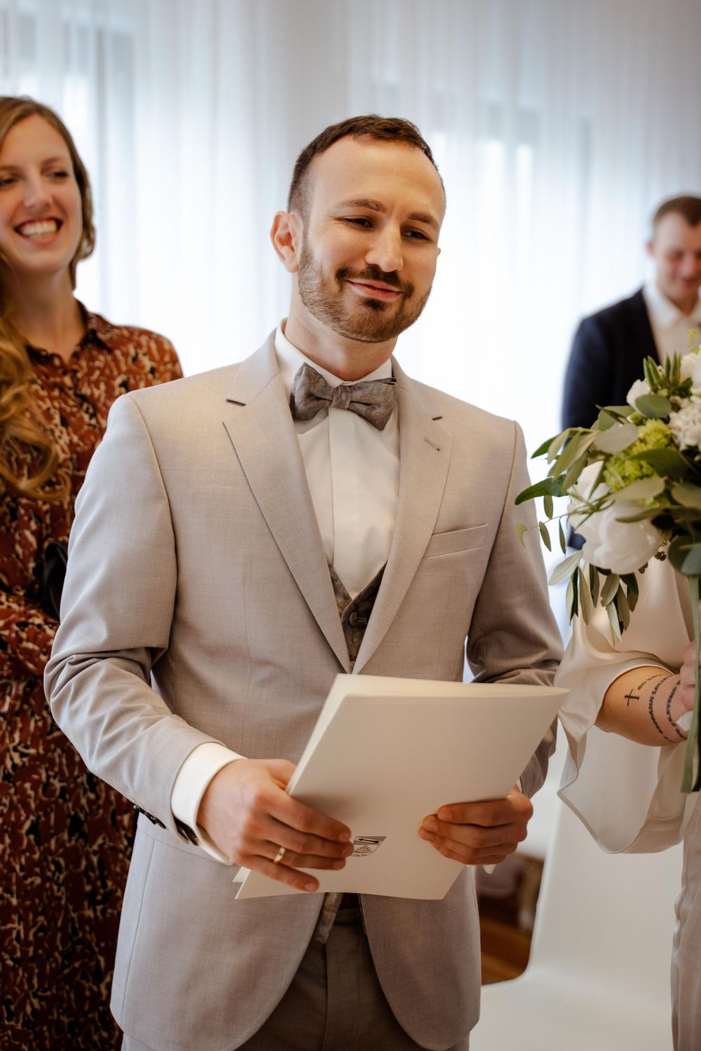 Reportage Hochzeitsfotograf Berlin Hochzeitsfotograf für standesamtliche Trauung  Günstiger Fotoshooting Wedding
