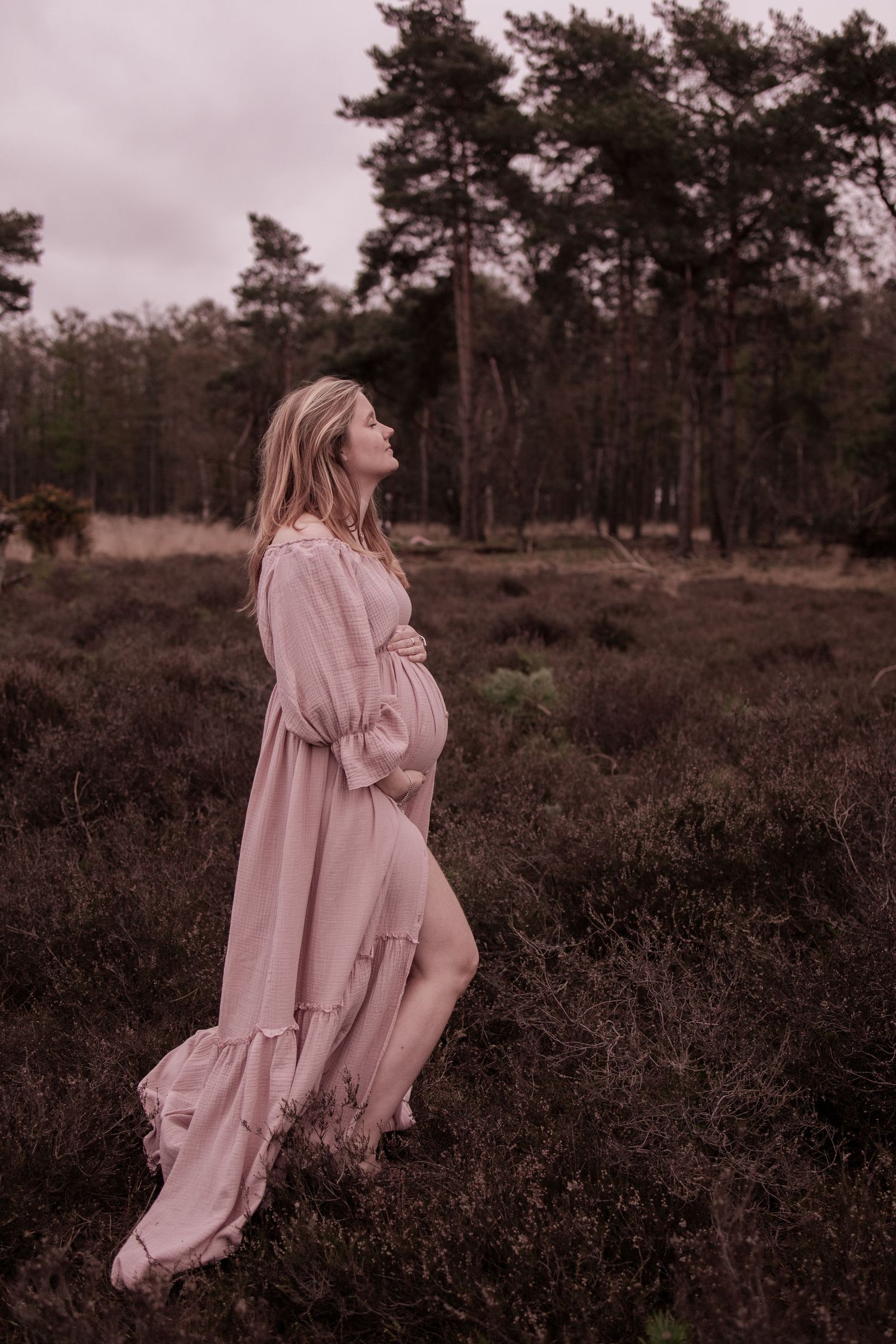 zwangerschapsfotograaf Helmond, zwangerschapsshoot Helmond, zwangerschap Helmond, fotograaf Helmond, Fotograaf Deurne
