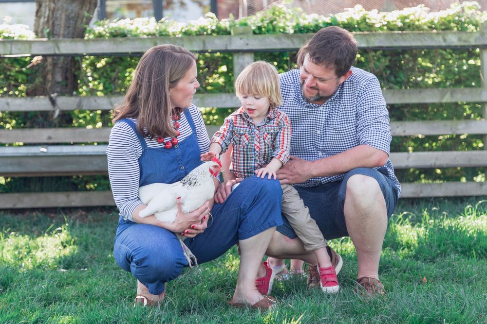 Outdoor family photoshoots in your garden or local par or space