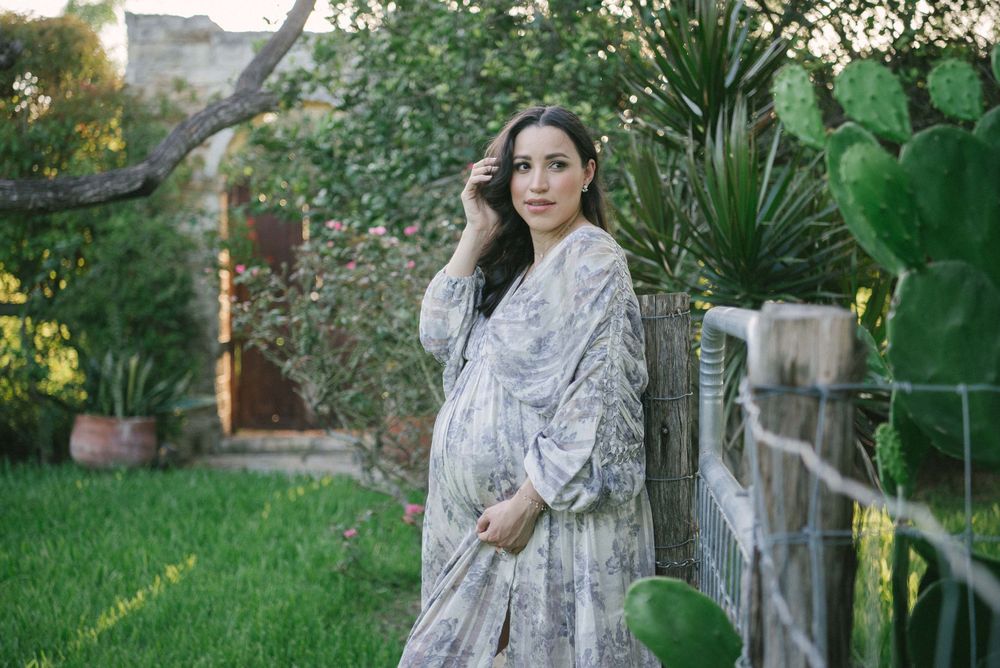 sunset. girl holding her hair. prenatal session. pregnancy photos. mcallen, Texas. wedding photography