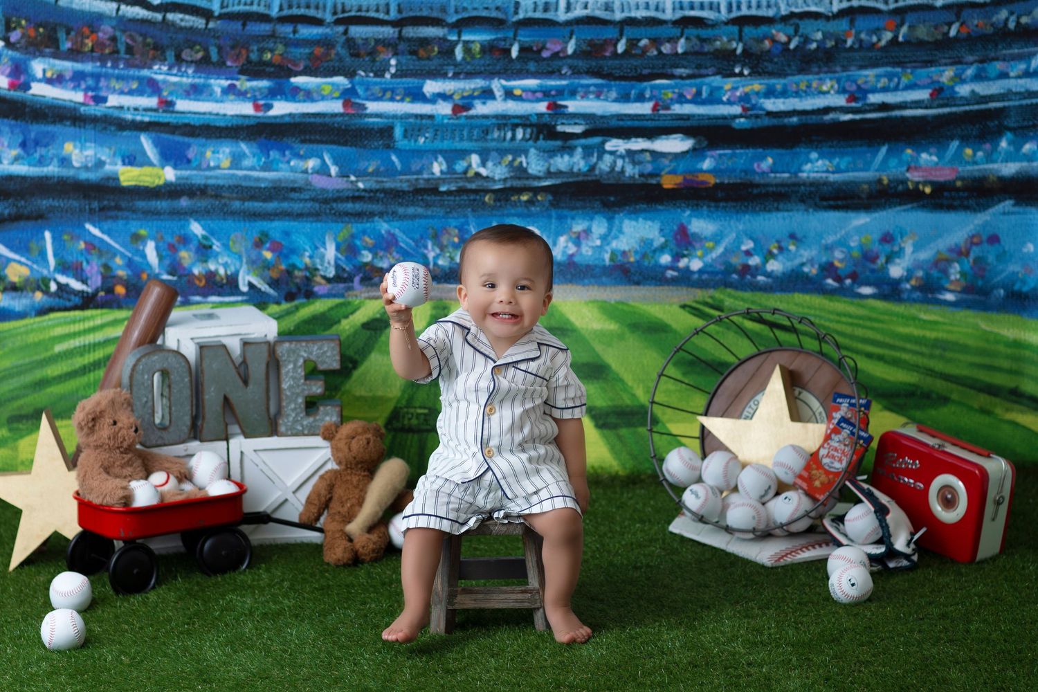 baseball ny yankees dodgers cake smash, baby boy first birthday photoshoot, los angeles california, best photographer