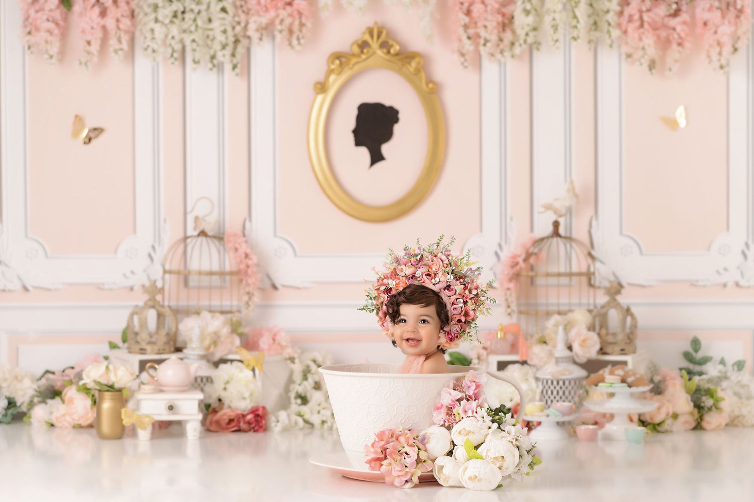 bridgerton lady whistledown cake smash, baby girl first birthday photoshoot, los angeles california, best photographer