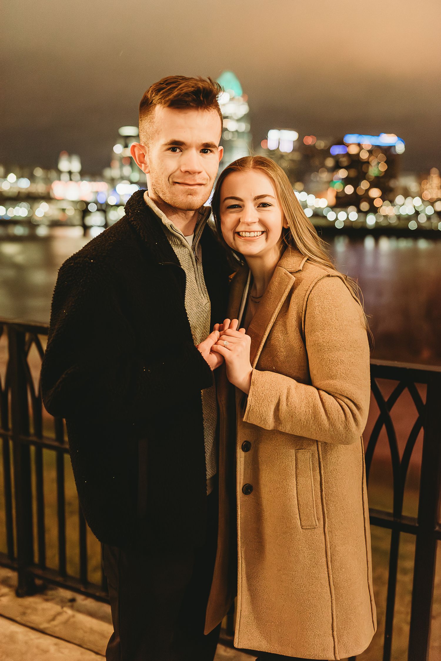 downtown engagement session in cincinnati