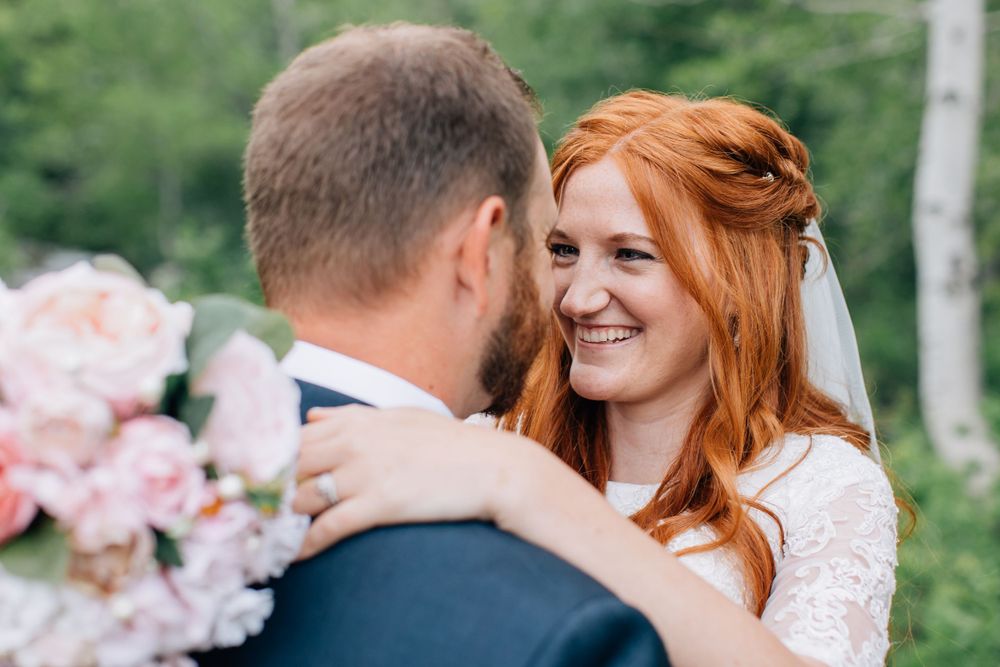 Utah Wedding Photographer Bountiful Eldredge Manor LDS Bride Gorgeous Bridals Utah Venue Snow Basin Provo