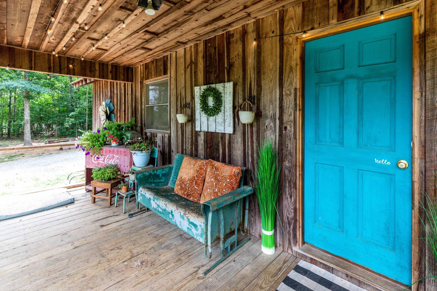 rustic vintage cabin with bright bold colors by victoria leigh photography