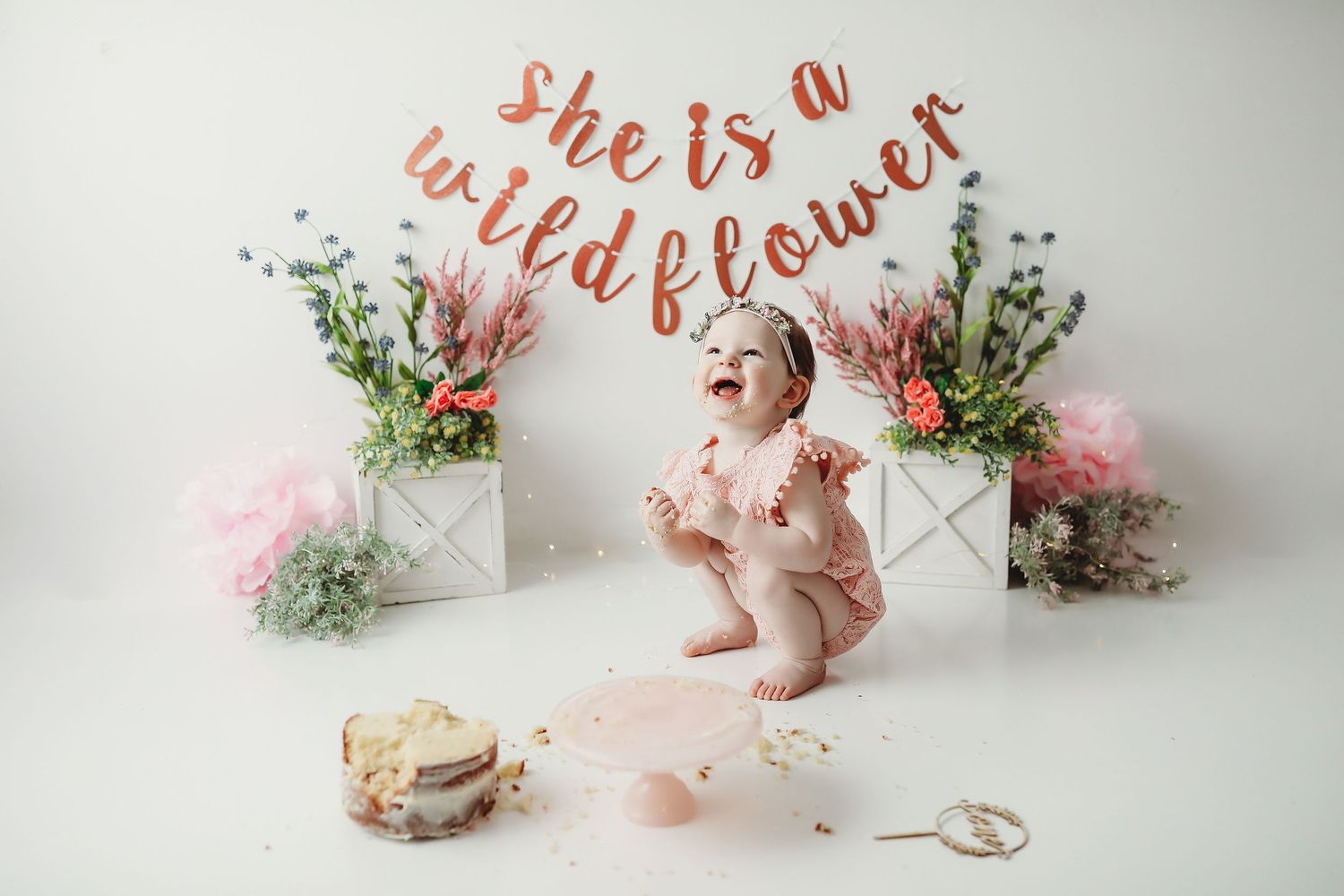 Baby smiling during Cake Smash Session