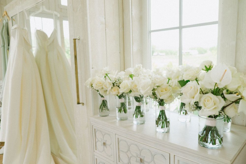A beautiful, elegant wedding day. Straight out of a storybook.