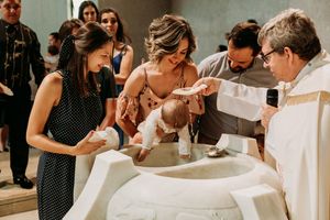Diana Morais Fotografia de batizado em Viana do Castelo, Arcos de Valdevez, Ponte da Barca, Ponte de Lima, Braga