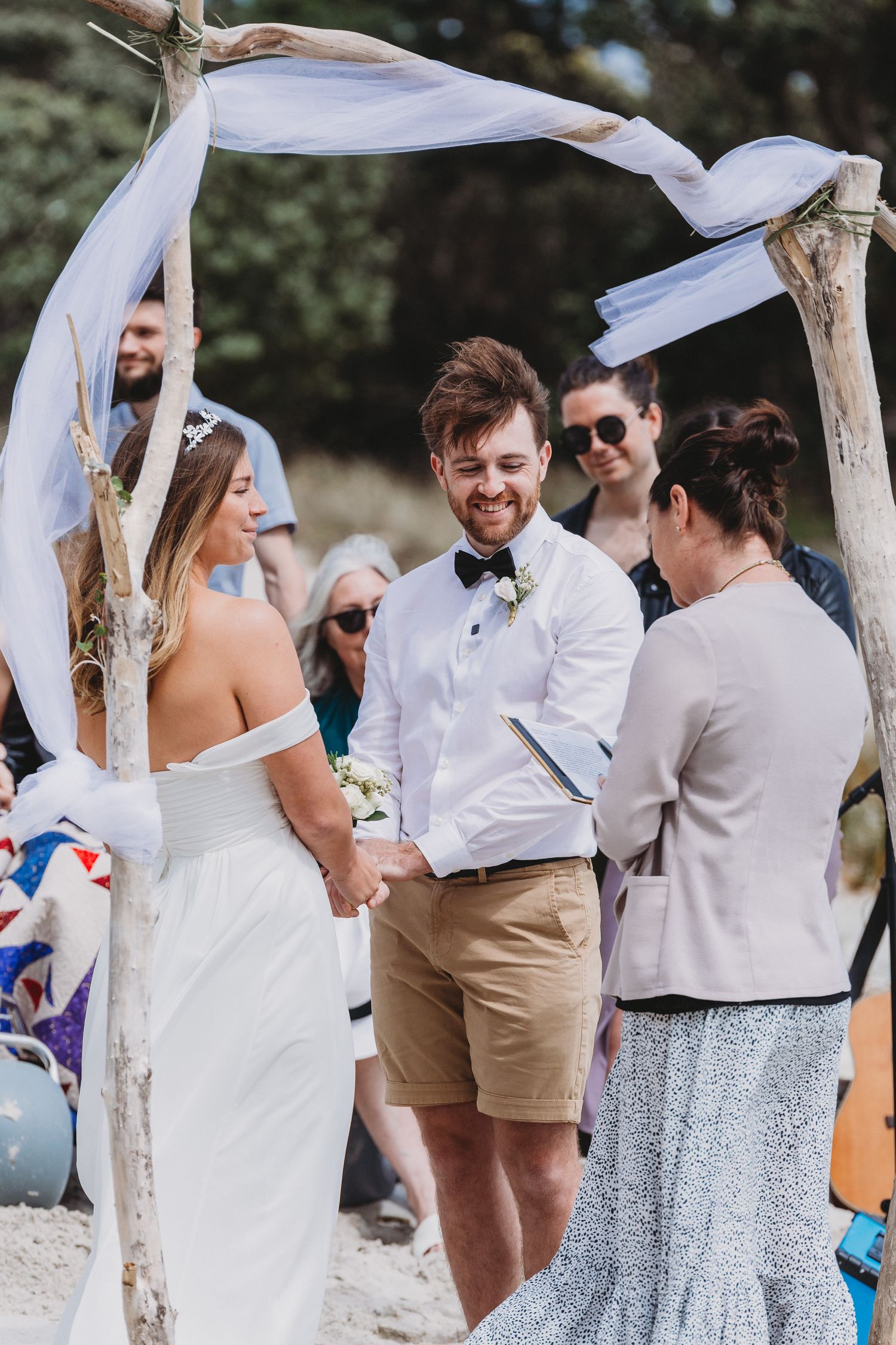 Whangapoua beach wedding in Coromandel by wedding photographer Jenna James