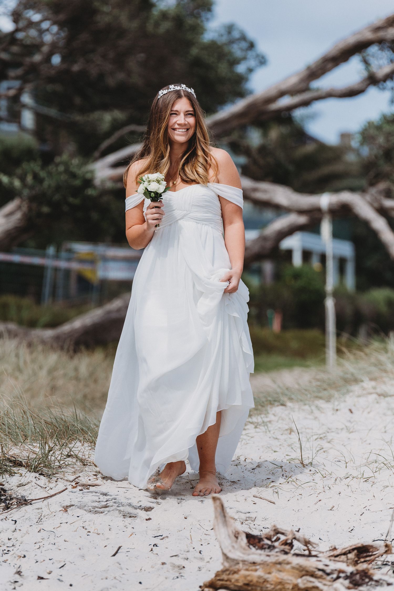 Whangapoua beach wedding in Coromandel by wedding photographer Jenna James