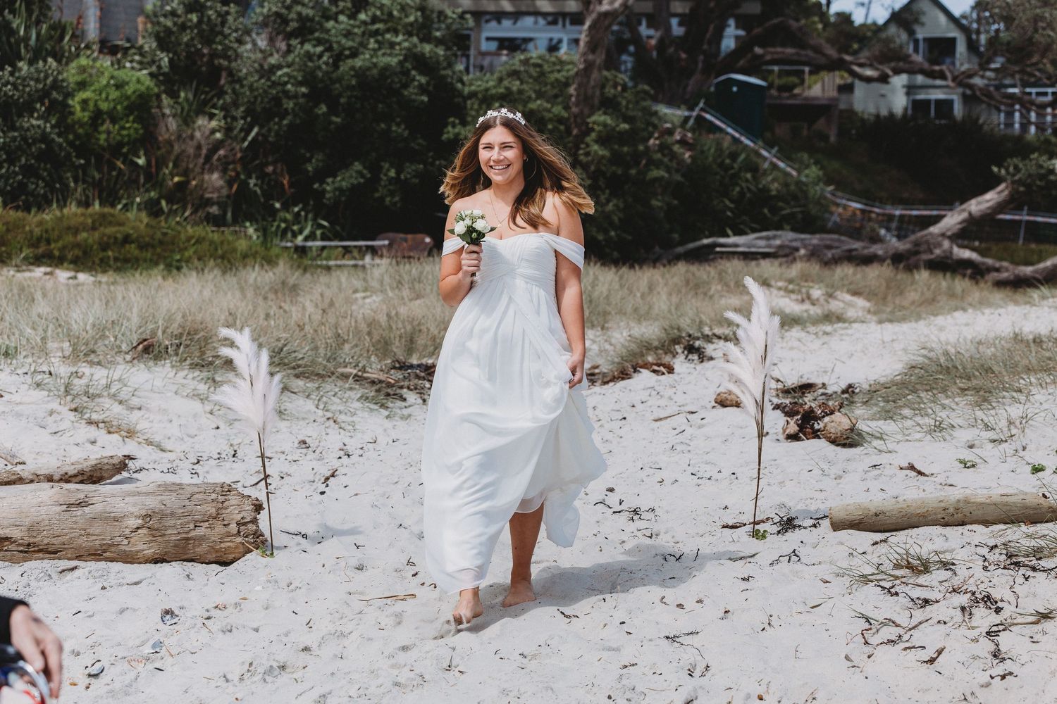 Whangapoua beach wedding in Coromandel by wedding photographer Jenna James