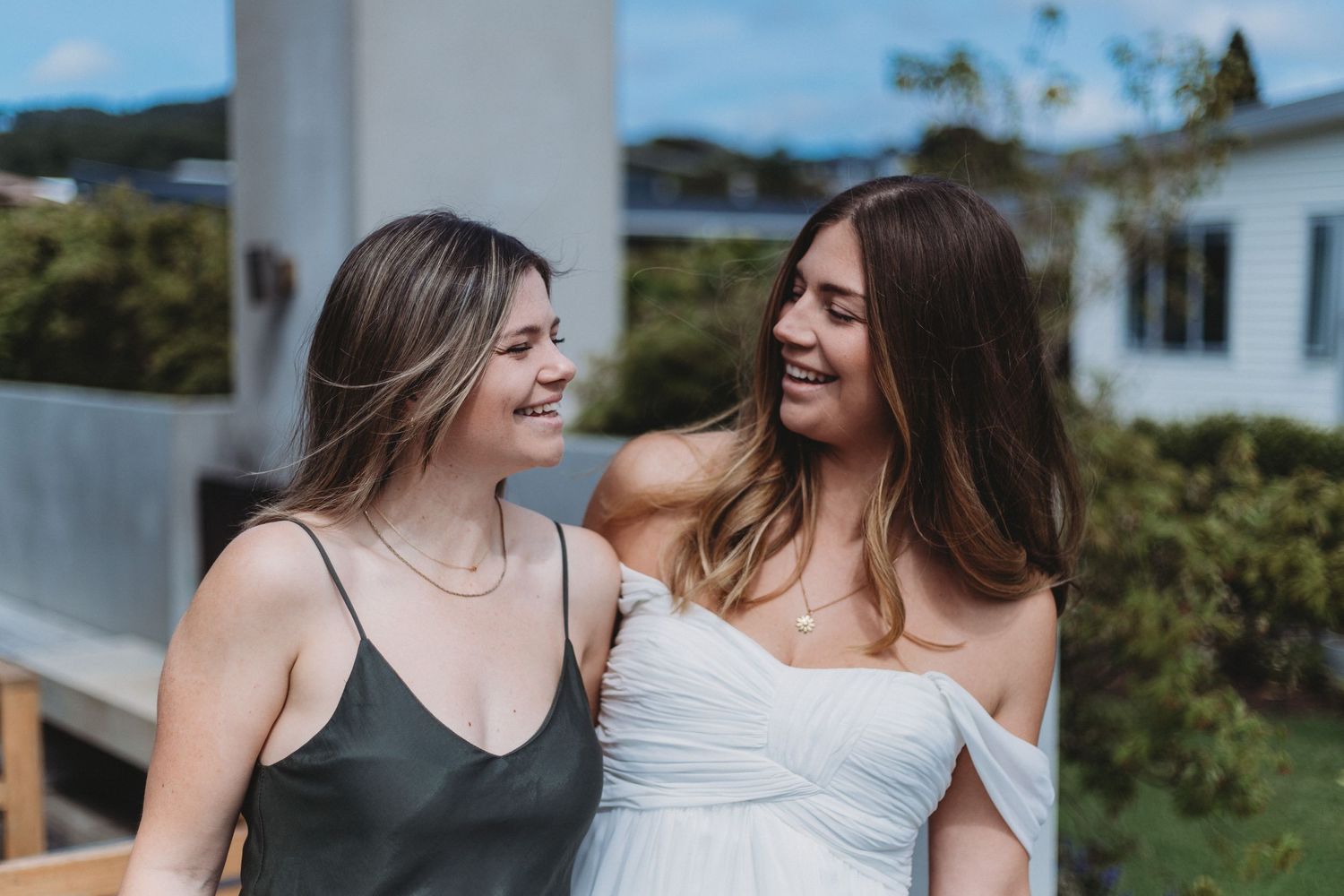 Whangapoua beach wedding in Coromandel by wedding photographer Jenna James