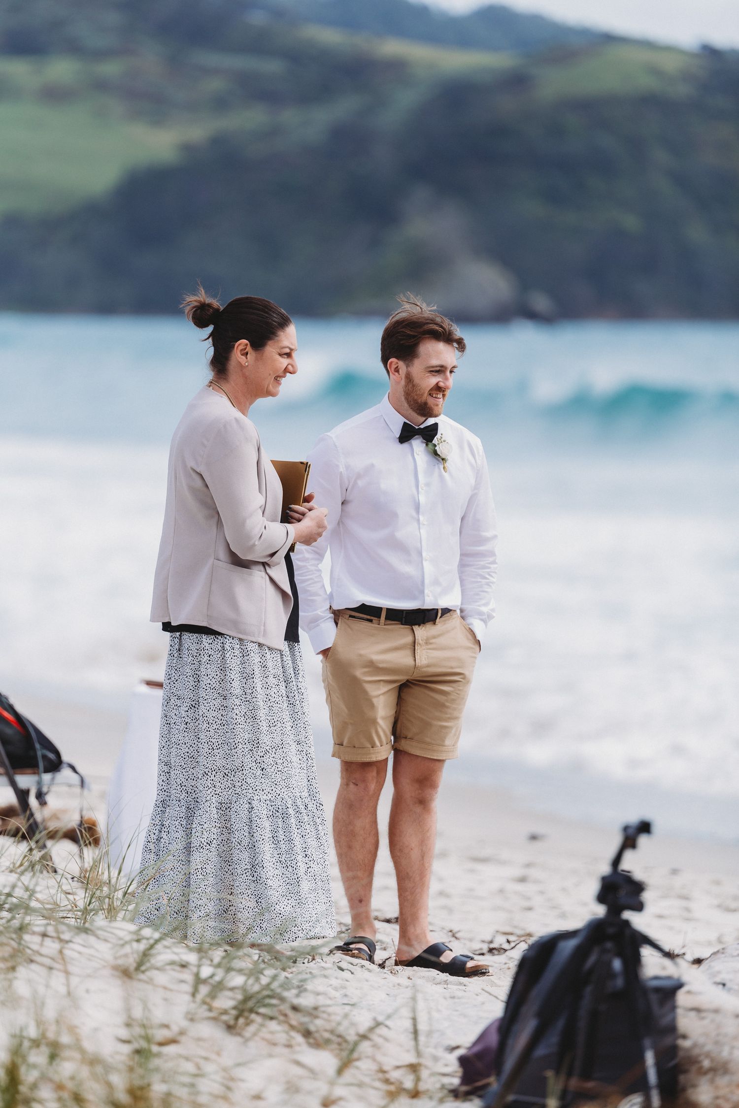 Whangapoua beach wedding in Coromandel by wedding photographer Jenna James