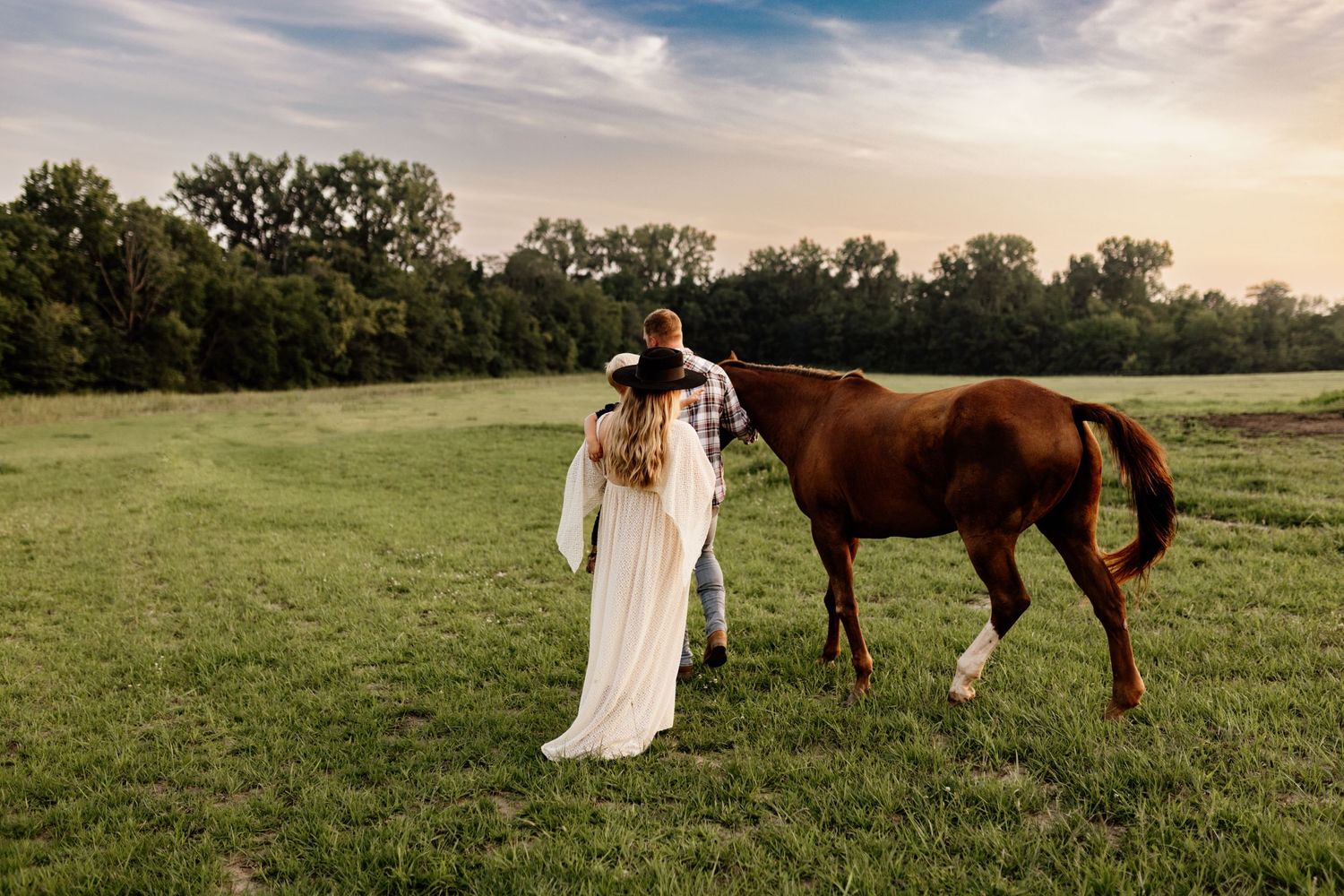 Maternity Photographer in Fort Wayne Indiana