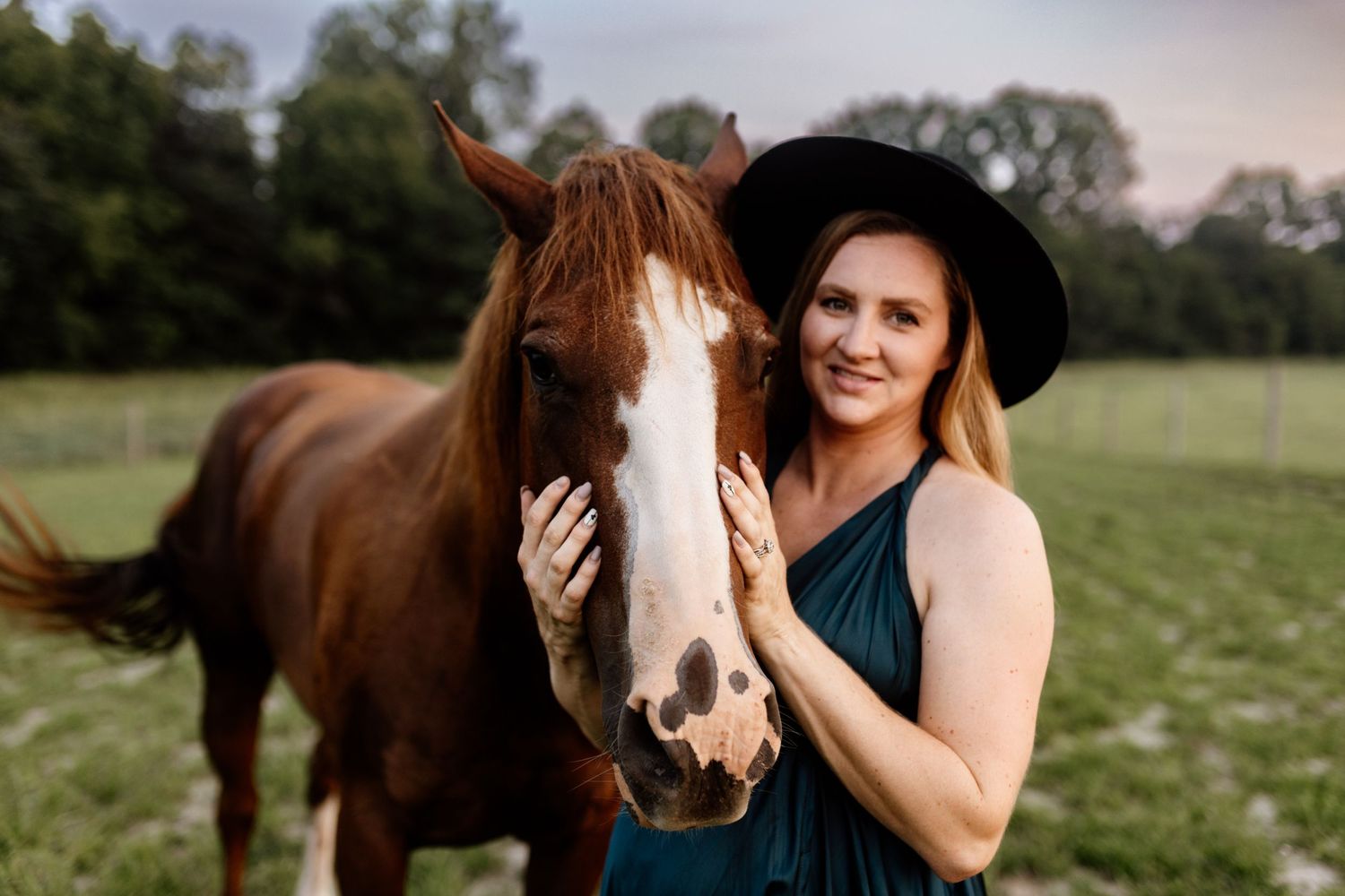 Maternity Photographer in Fort Wayne Indiana