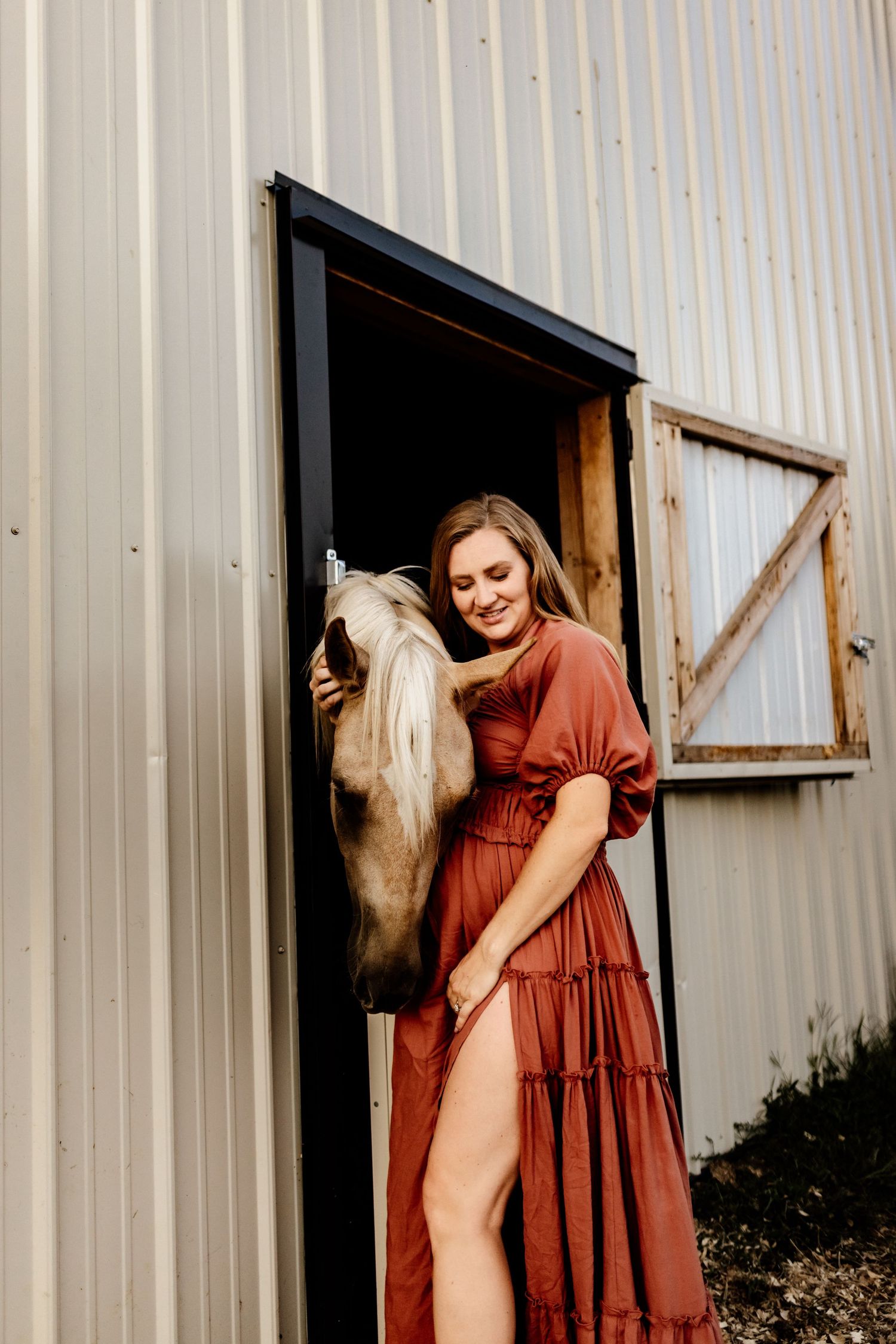 Maternity Photographer in Fort Wayne Indiana