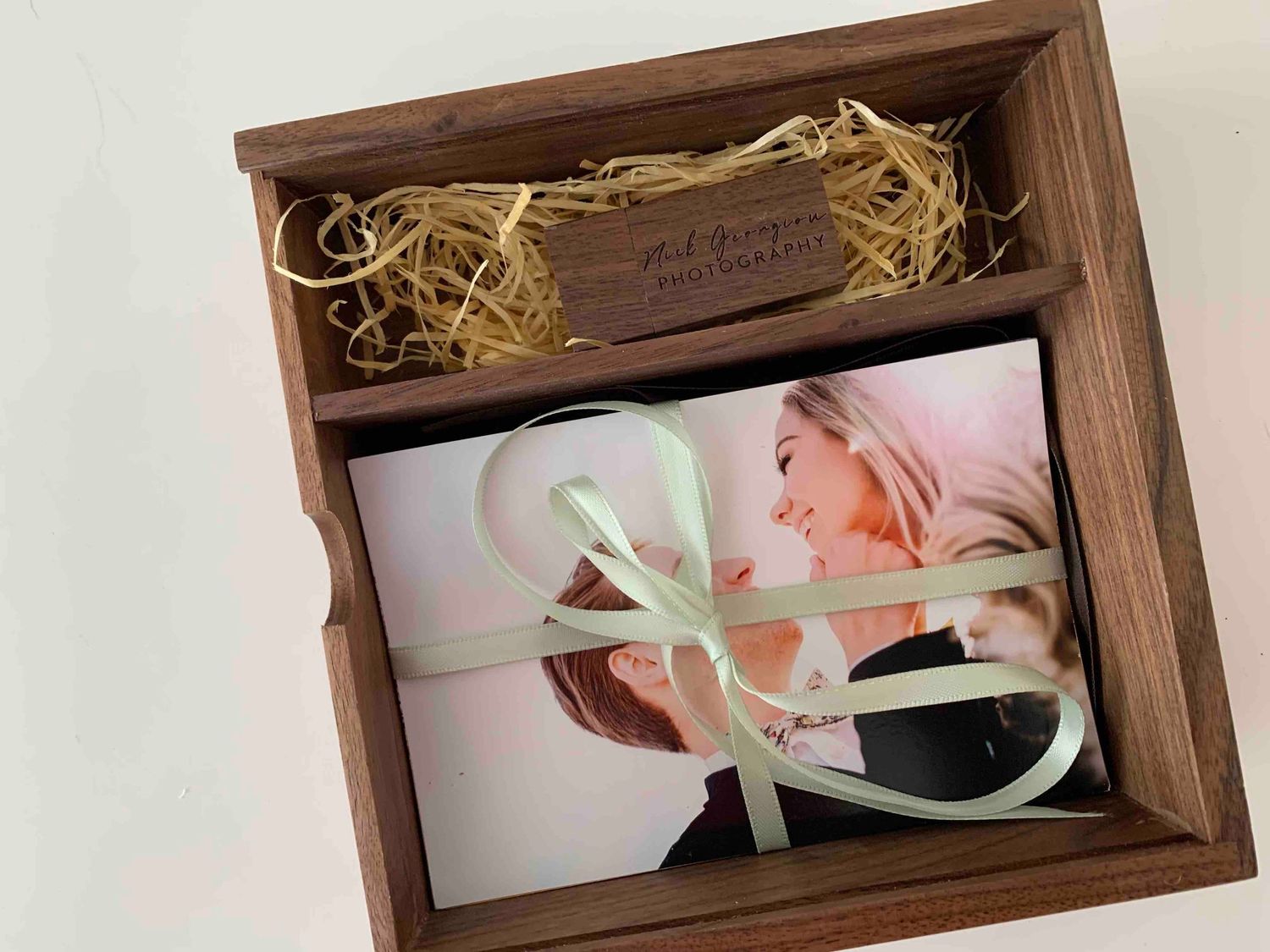 USB Box, with prints and wedding slideshow