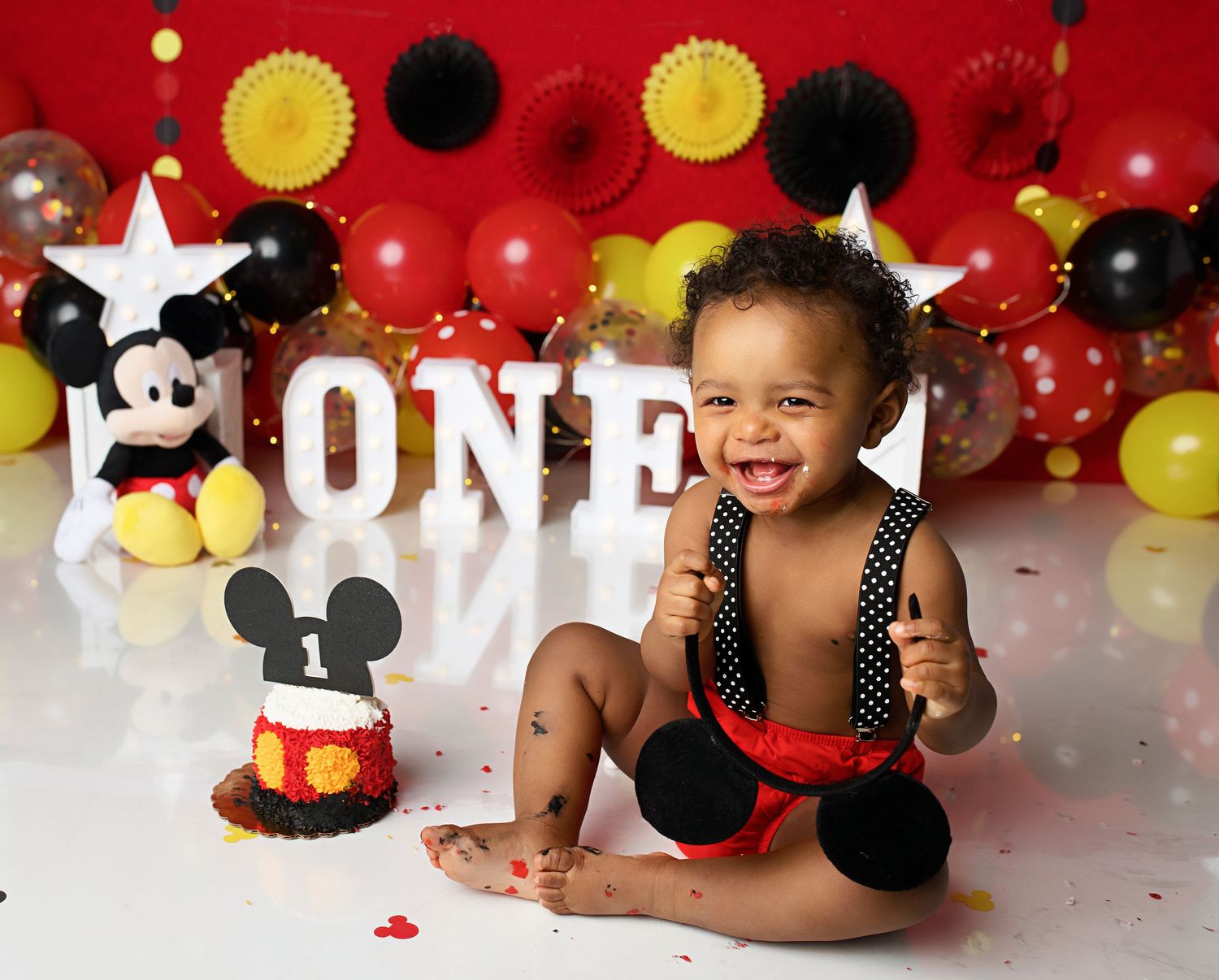 Best New Hampshire Cake Smash Photographer