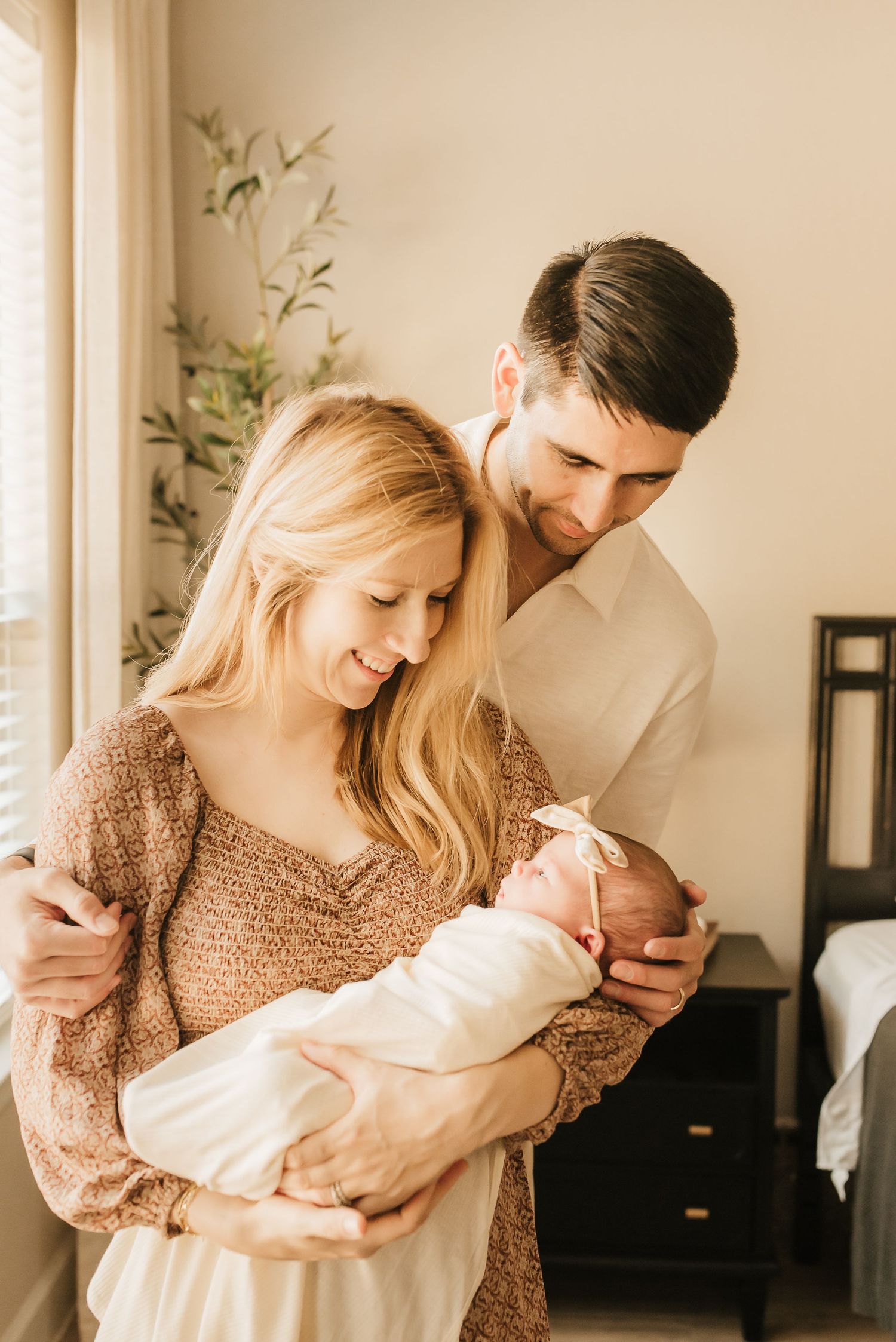 cincinnati newborn lifestyle photographer