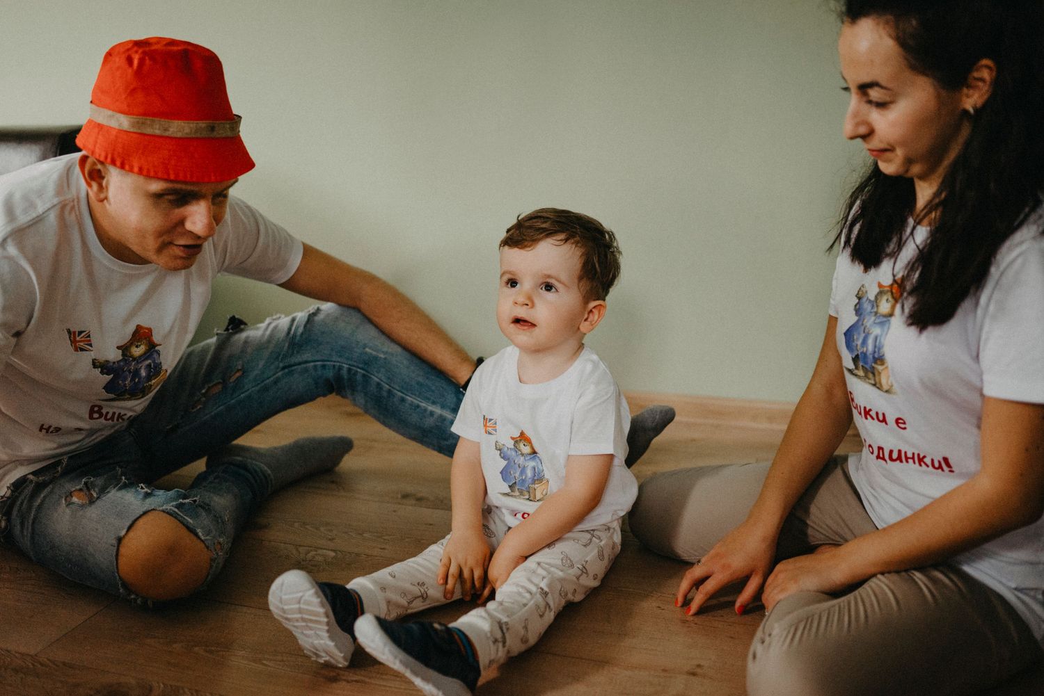 семейна фотография, семейни истории, семейна фотосесия вкъщи, семейство, детска фотография русе, детско парти рожден ден