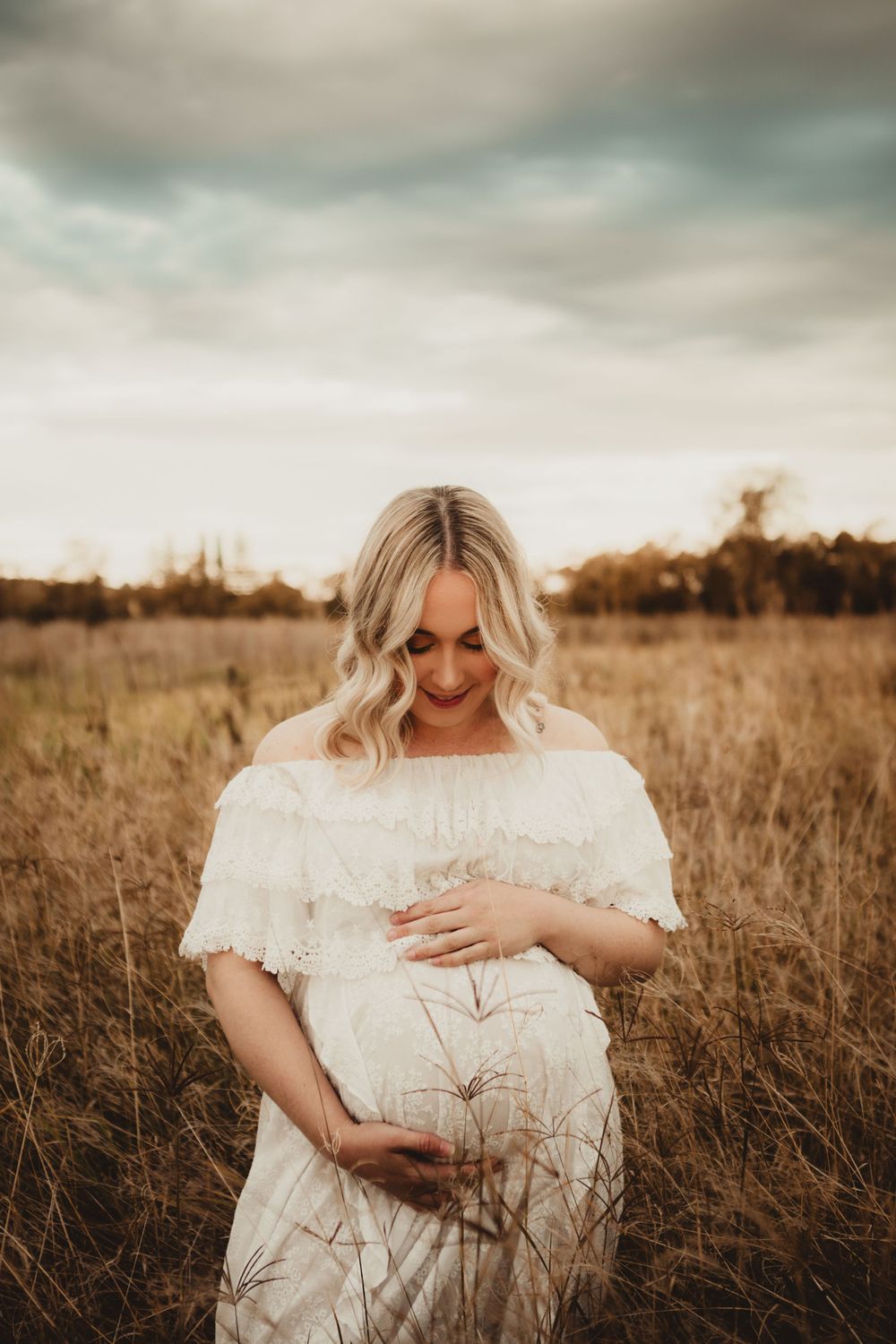 Family Maternity golden hour beach session photography client wardrobe couples photo session photographer mid north coast old bar cundletown