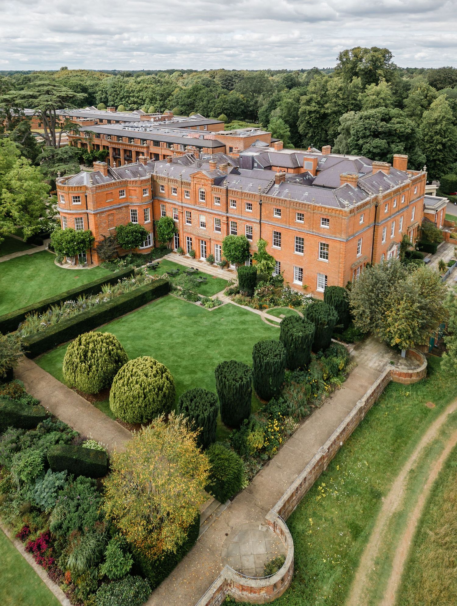 The grove Hotel in Watford. Wedding venue. Aerial view