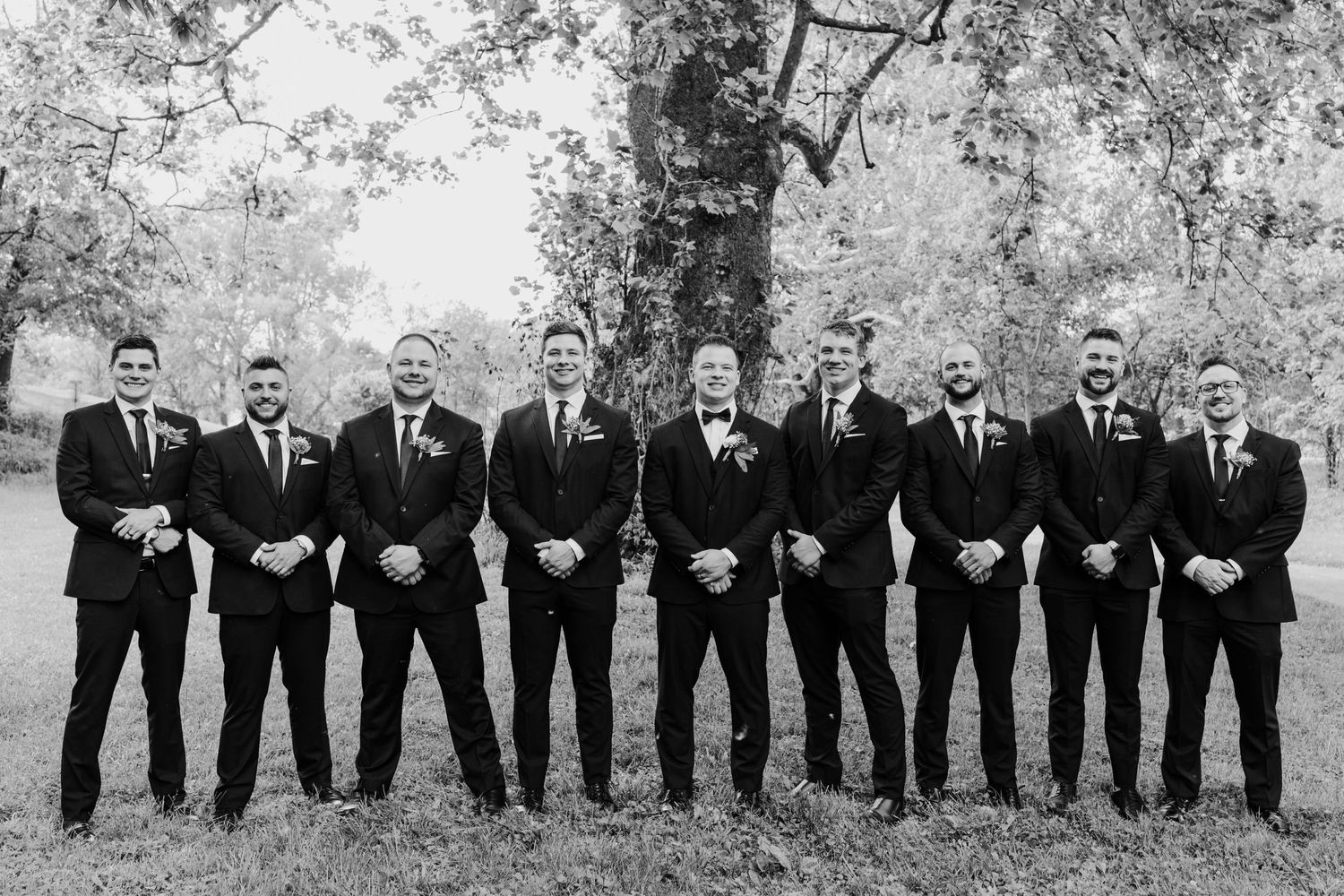 Ohio Photographer, Ohio Wedding, Wedding Photos, Groomsmens Photos, Meadowbrook Park, Wedding Portraits,