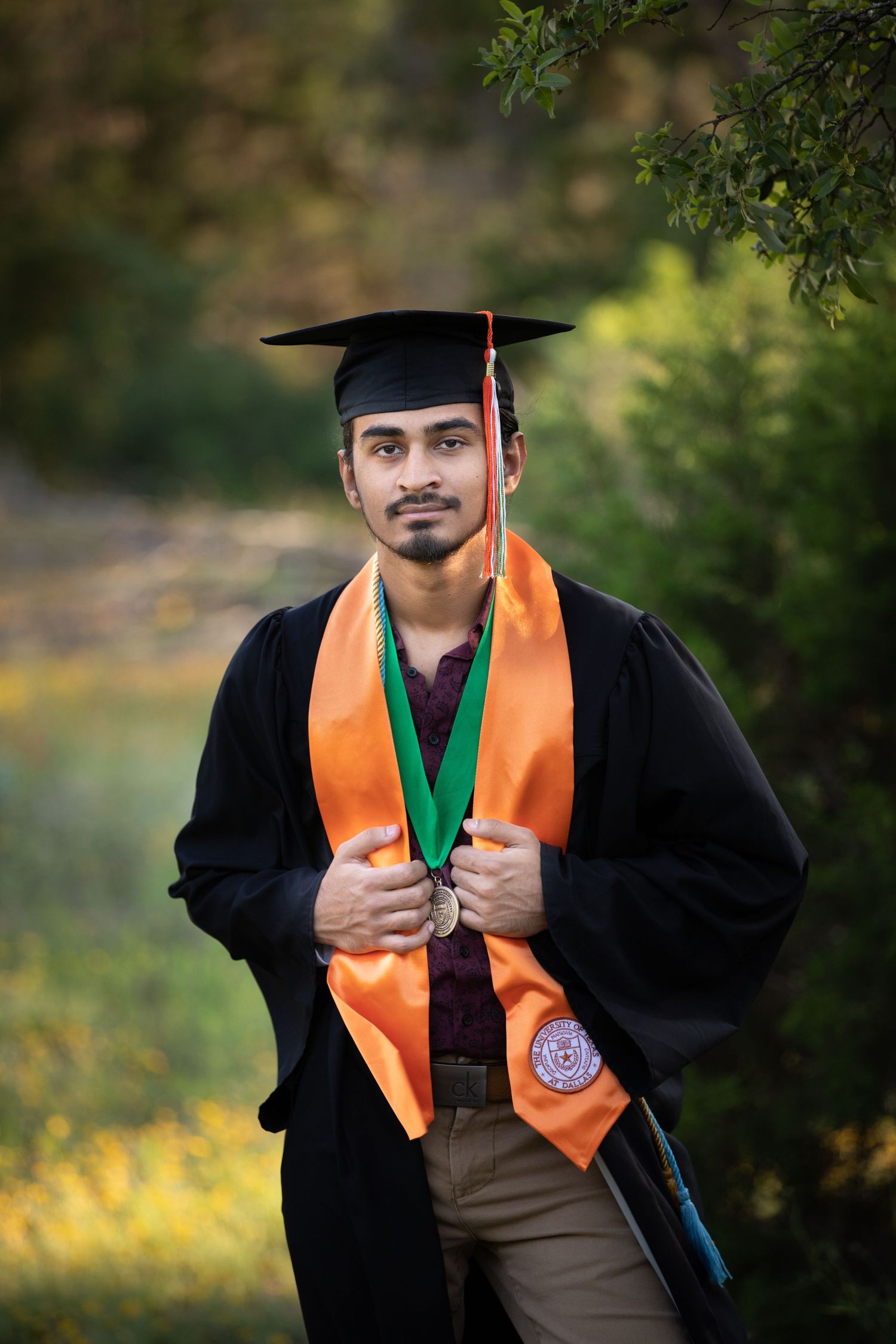 AUSTIN, TEXAS | NISA MOMIN PHOTOGRAPHY | Senior Graduation photography