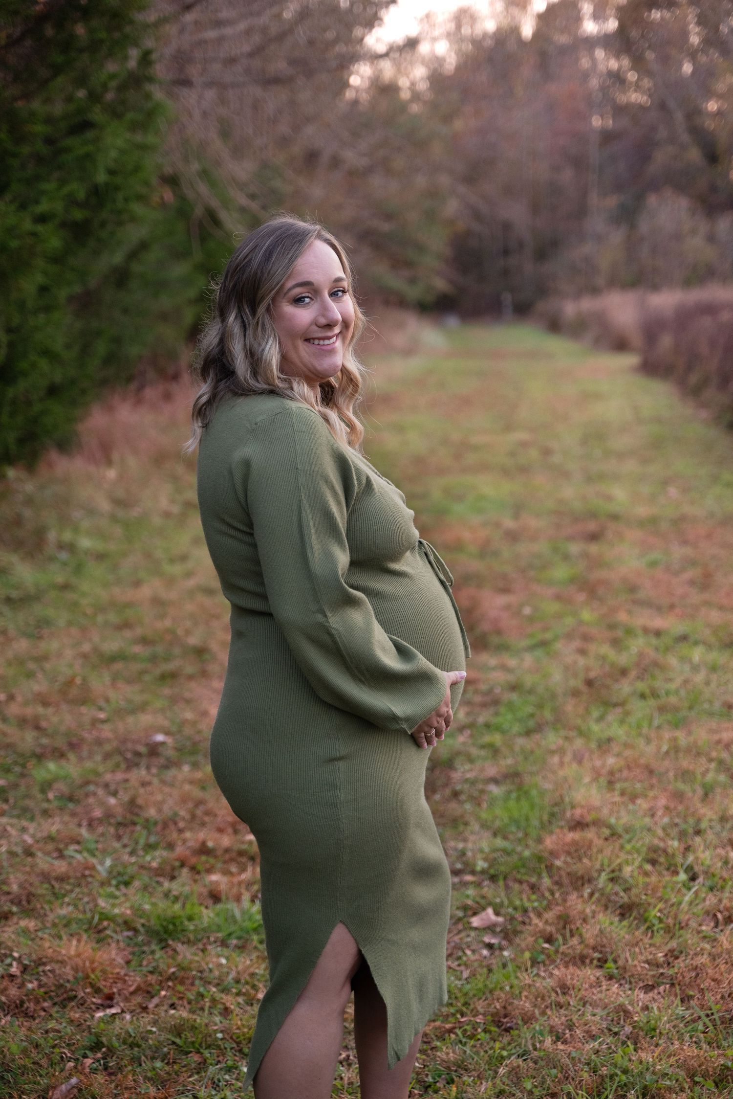 Maternity photo at park