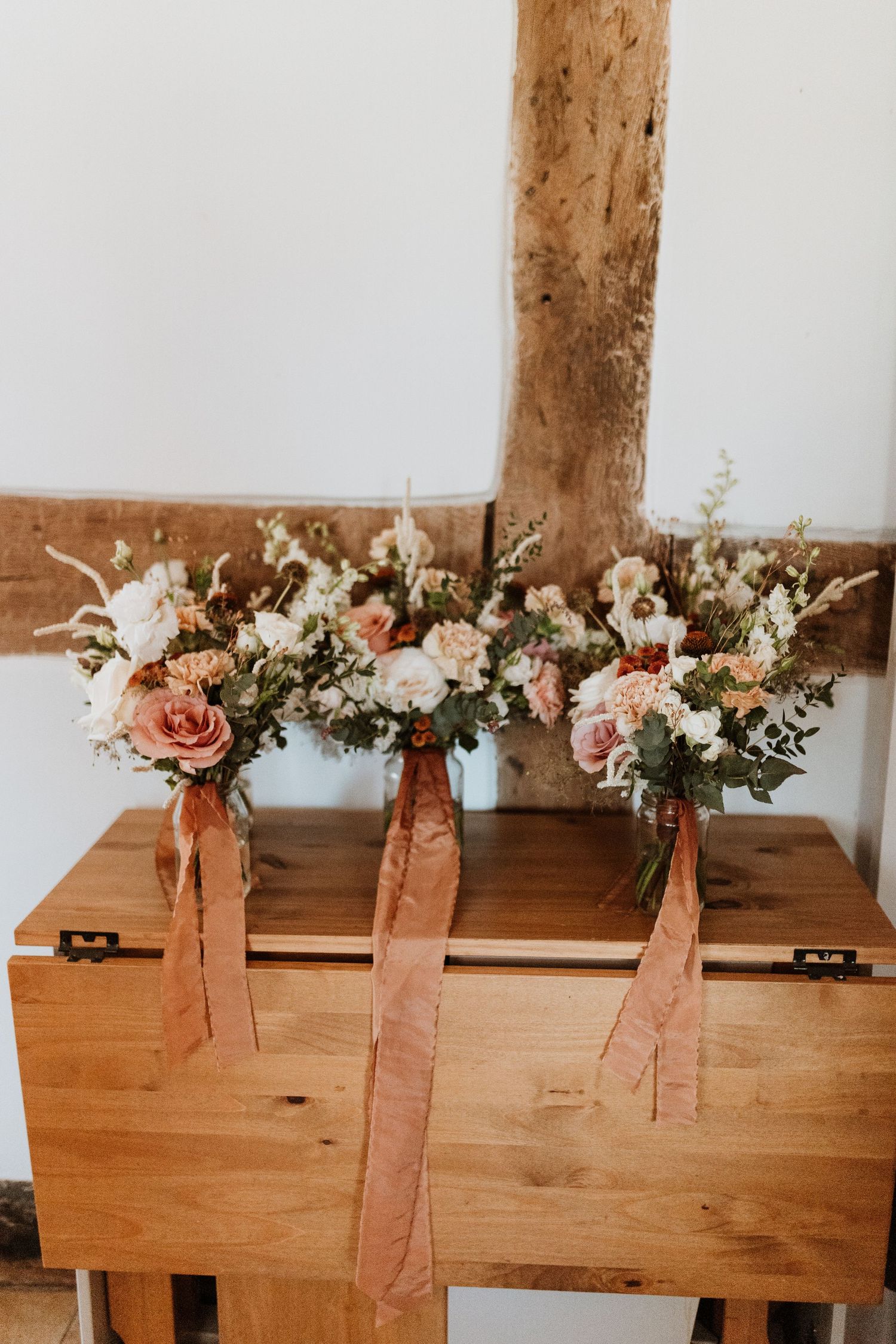 Natural and free summer bouquets