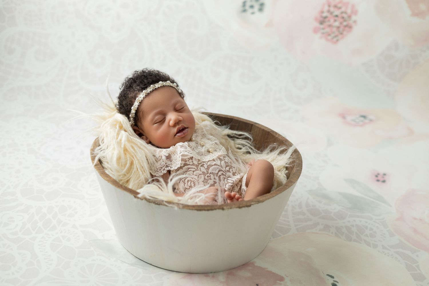 NEWBORN IMAGES NEWBORN SESSION NEWBORN PHOTOSHOOT NEWBORN PHOTOGRAPHER NEWBORN BABY SESSION