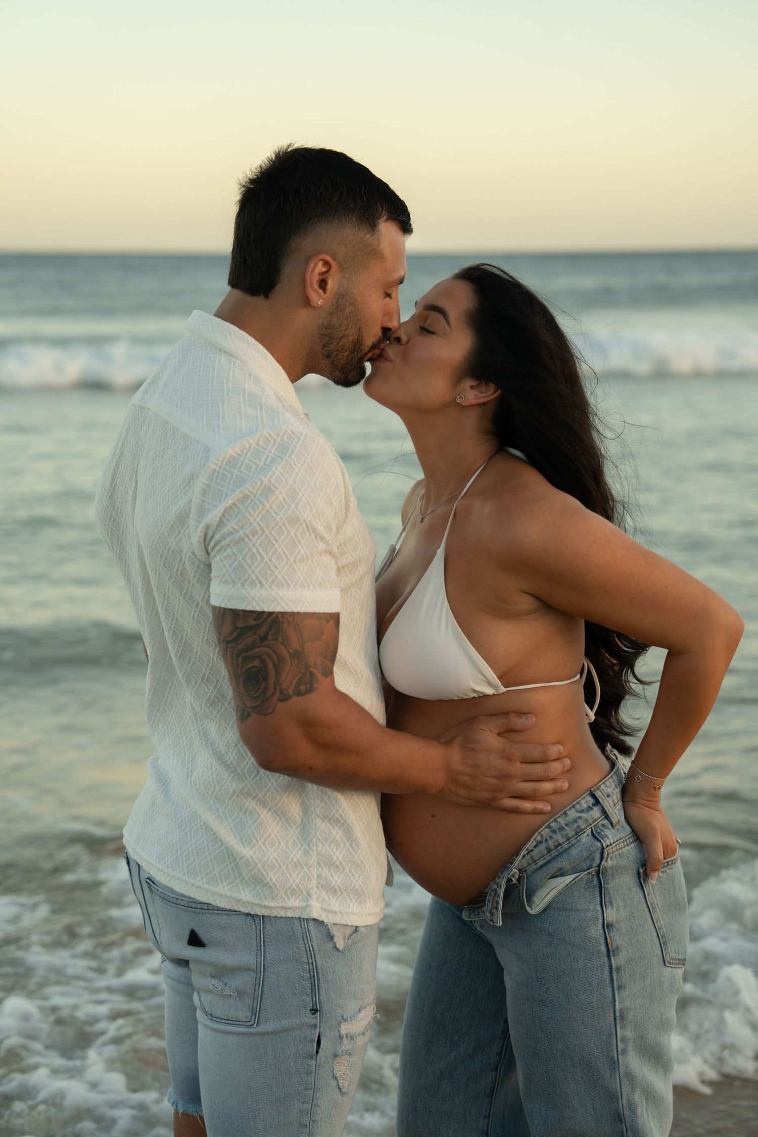 Maternity and motherhood photography in Wollongong and Illawarra.