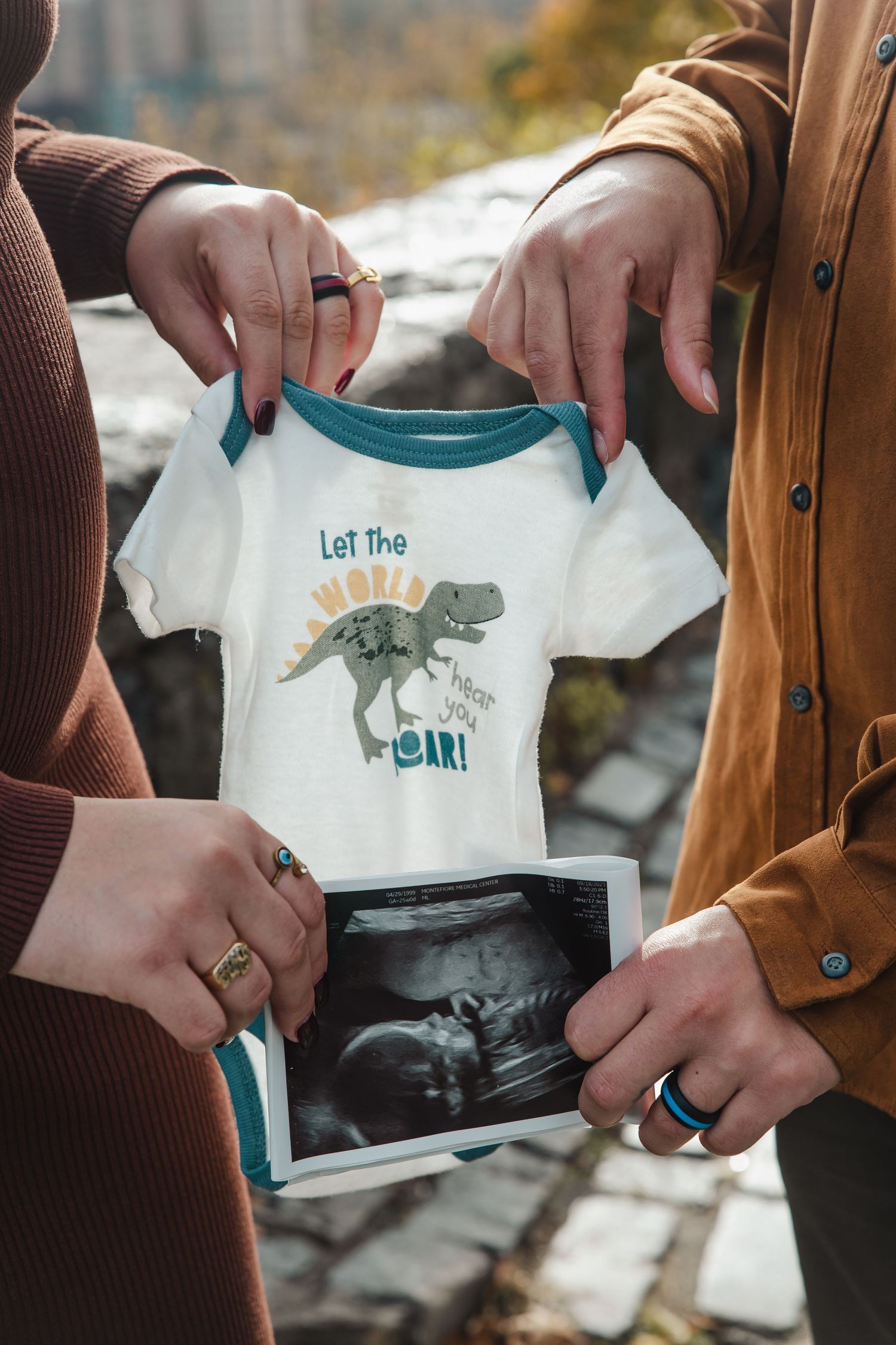 Candid family moments captured by a professional photographer in Baltimore, Maryland.