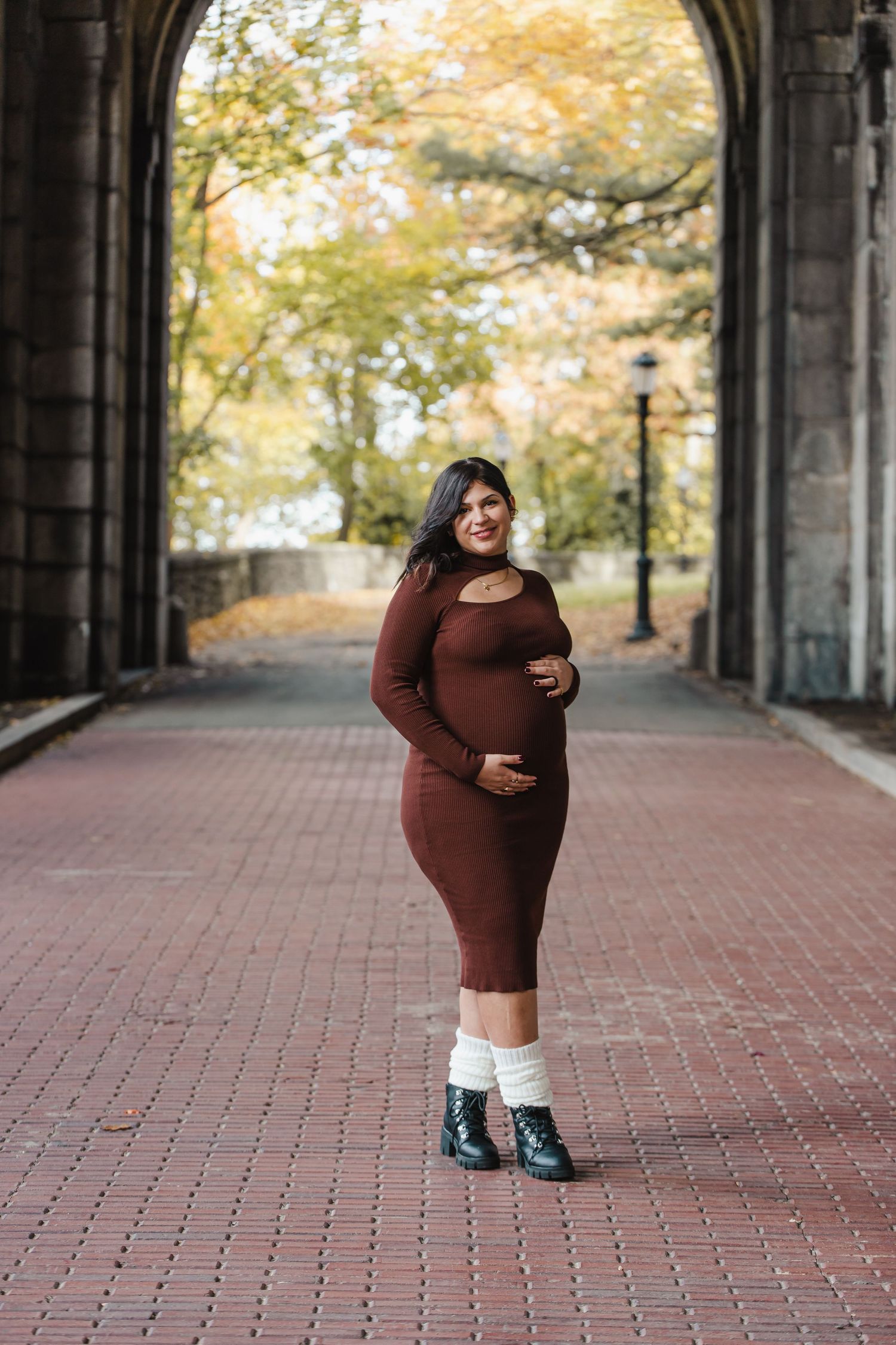 Big family photoshoot with natural and joyful moments in Baltimore, Maryland.