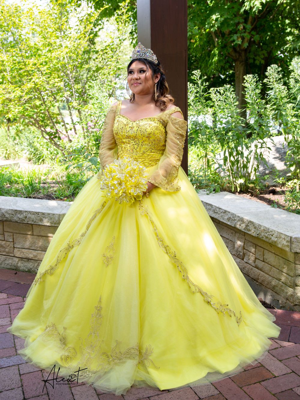 LIZET MIS XVII | IGLESIA SAGRADO CORAZON | SALON SAN JOSE | Independence Grove Forest Preserve park | 08-13-2022