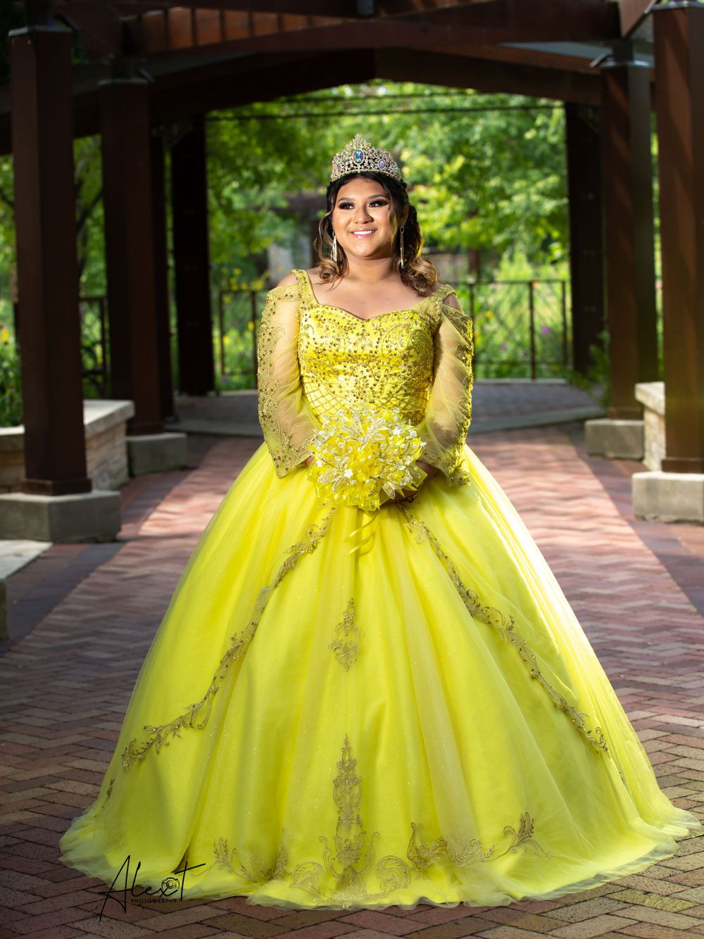 LIZET MIS XVII | IGLESIA SAGRADO CORAZON | SALON SAN JOSE | Independence Grove Forest Preserve park | 08-13-2022