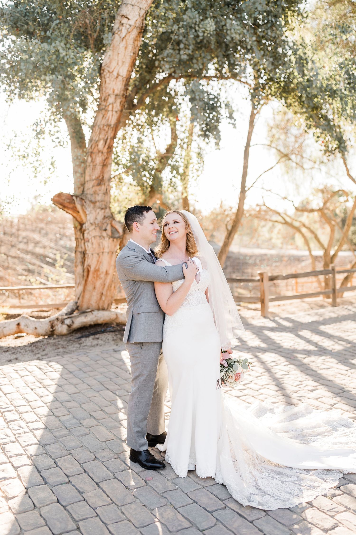 Wedding photos at Lake Oak Meadows wedding venue taken by Southern California Wedding photographer