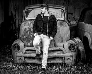 boys senior pictures with old car