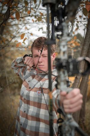 boys senior pictures with bow