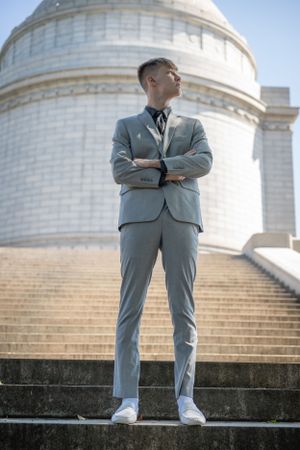 boys senior pictures steps