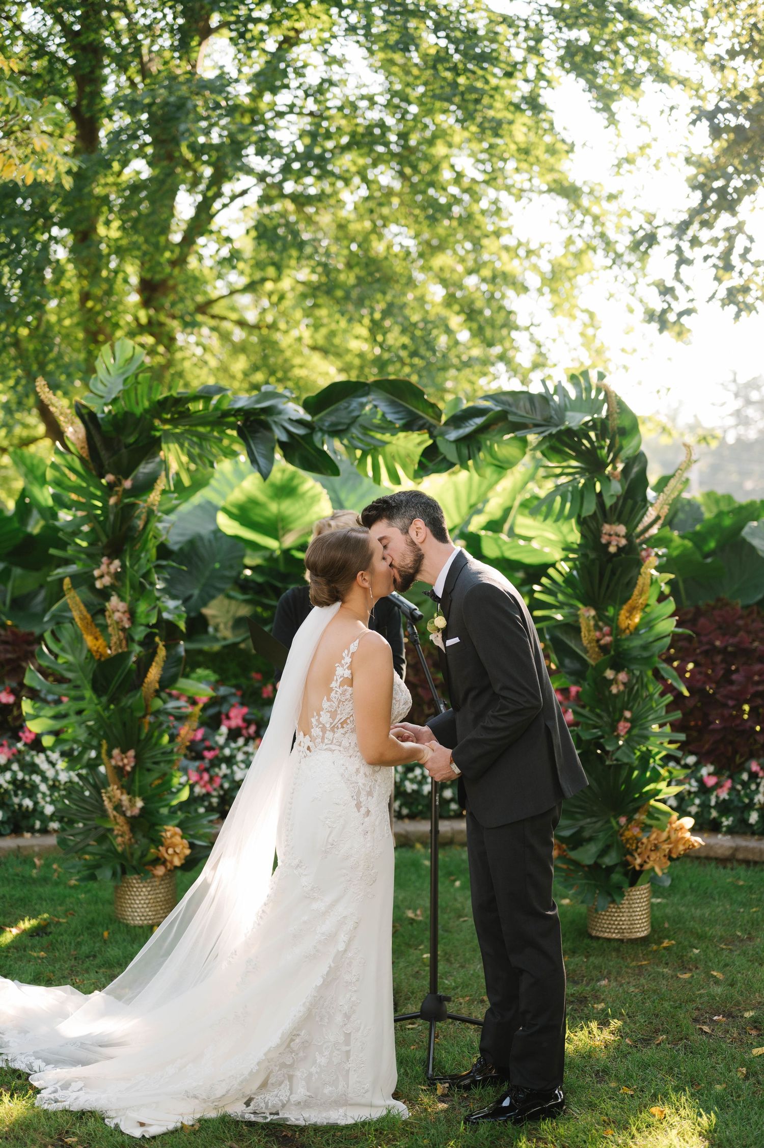 Tropical Wedding at Bloomington Country Club | Candace Sims Chicago Luxury Fine Art Wedding Photographer