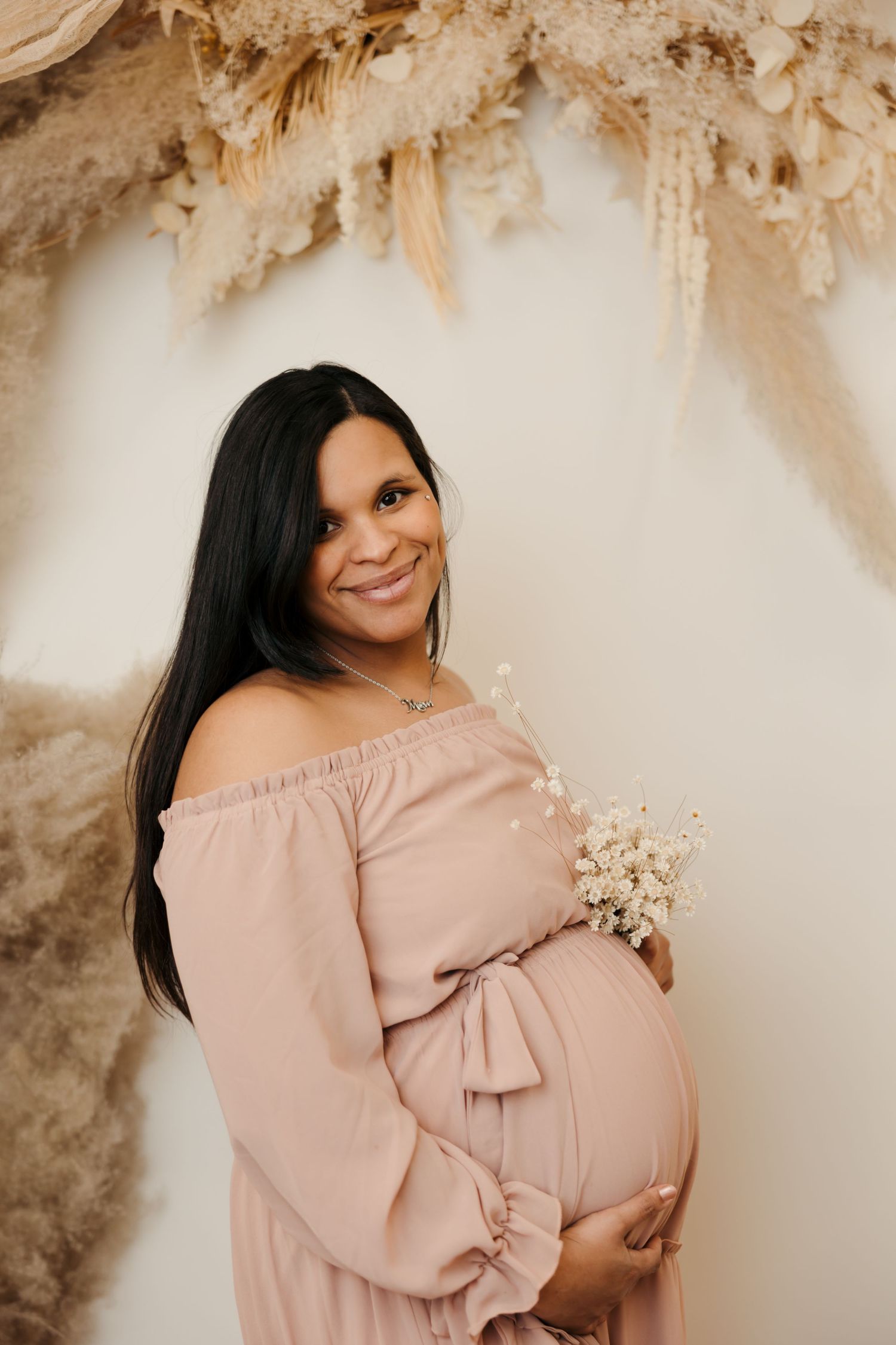 Maternity Photographer, Maternity Photos, Ohio Photographer, Family Photos, Pregnancy Photos, Lifestyle Photographer