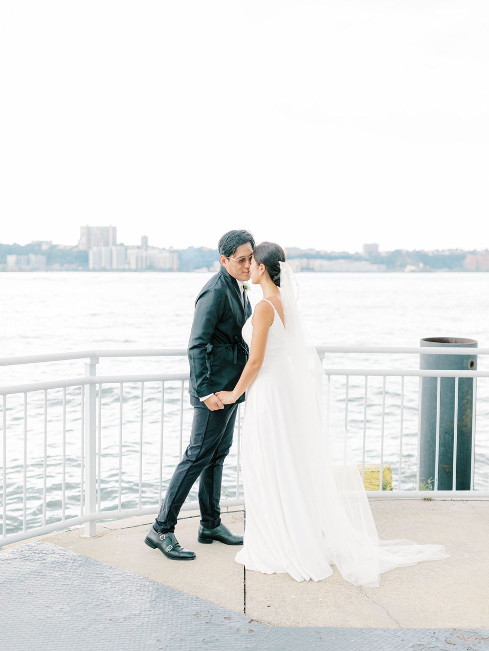 NYC Yacht Boat Wedding Jeanie Jang Photo NYC Wedding Photographer