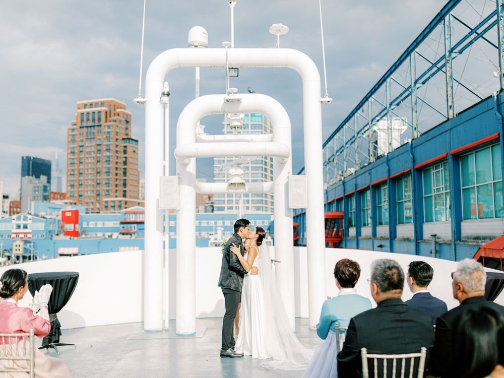 NYC Yacht Wedding Atlantica cruise Skyline Reception Jeanie Jang Photo NYC Wedding Photographer