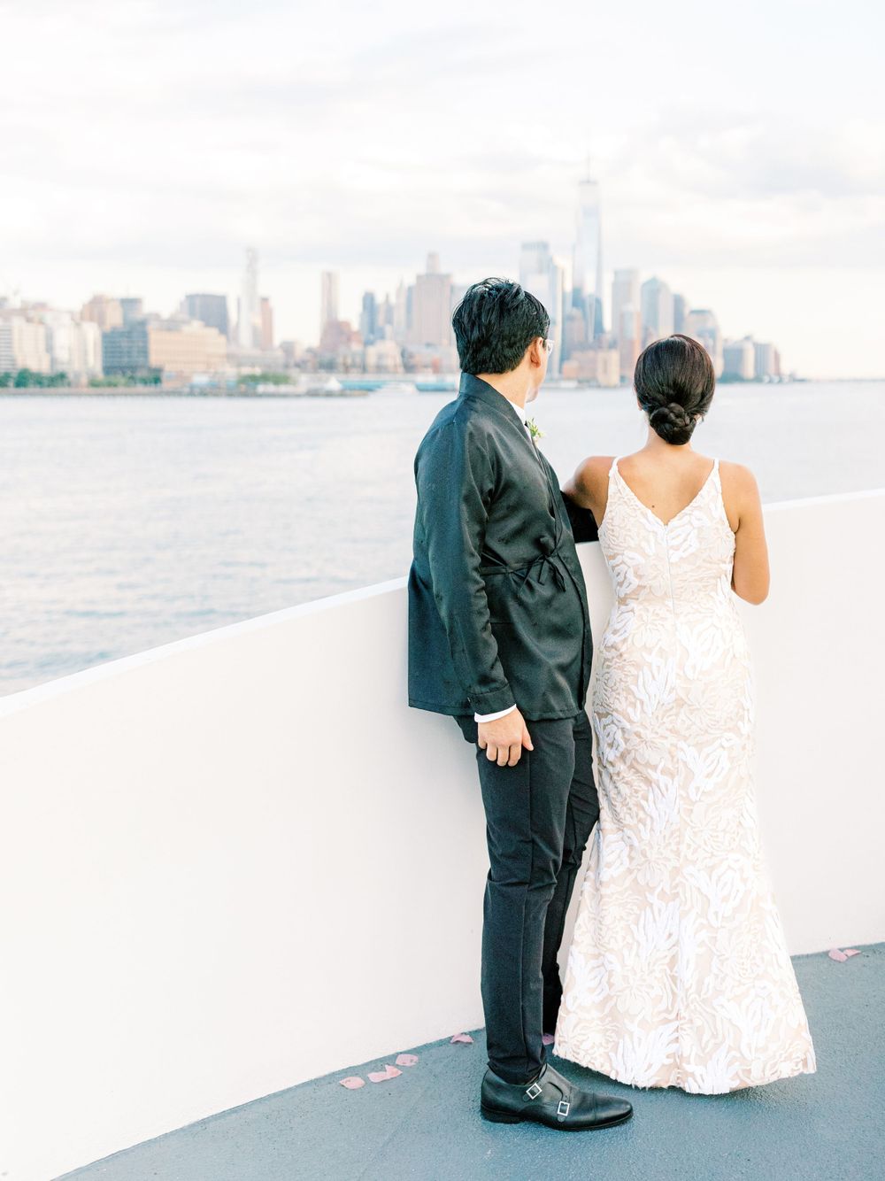 NYC Yacht Wedding Atlantica cruise Skyline Reception Jeanie Jang Photo NYC Wedding Photographer