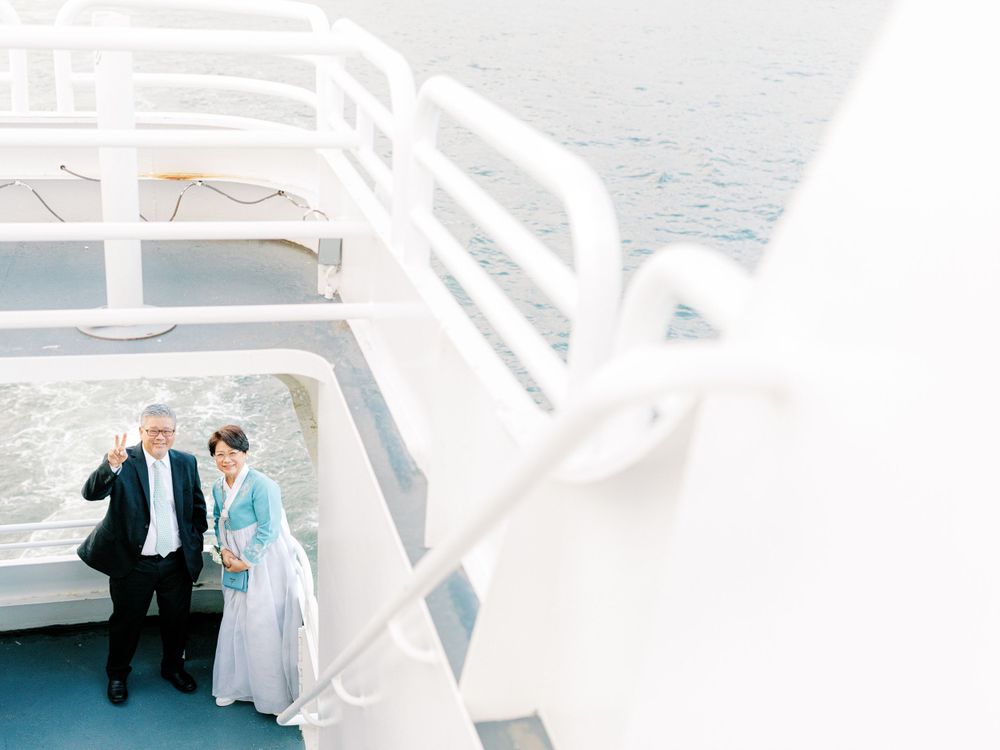 NYC Yacht Wedding Atlantica cruise Skyline Reception Jeanie Jang Photo NYC Wedding Photographer
