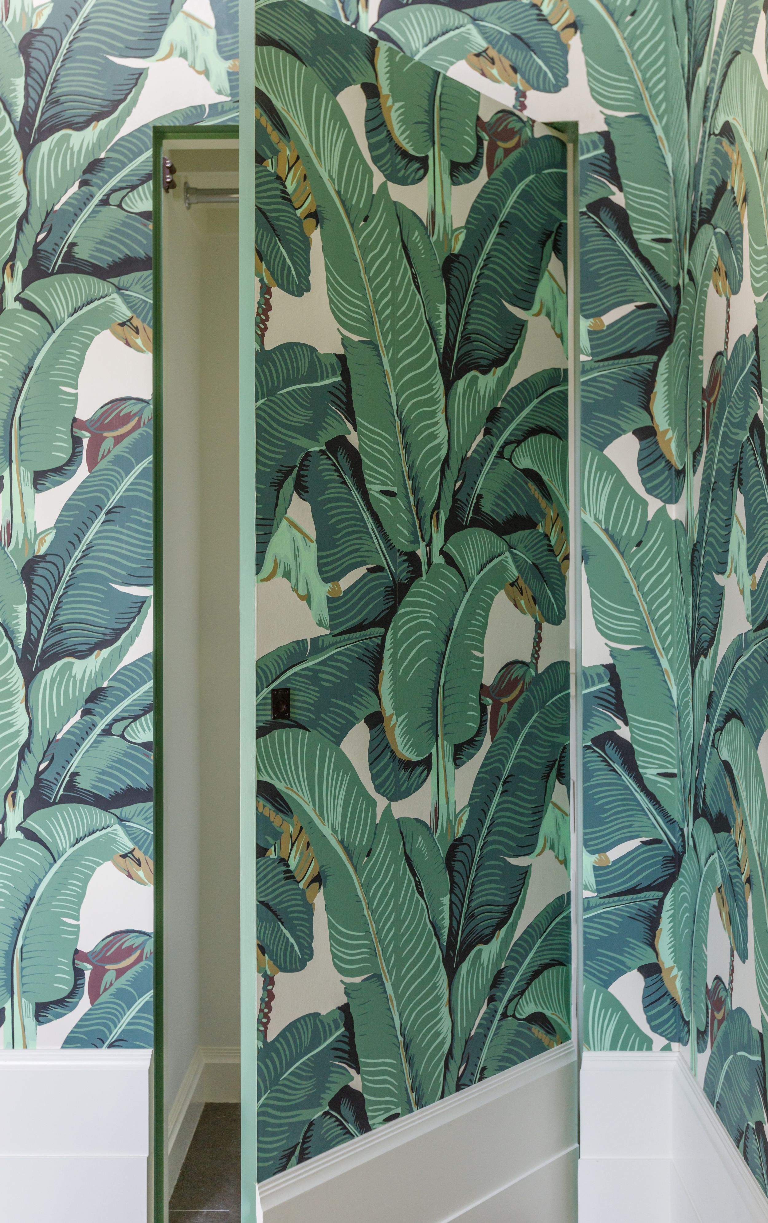 The Martinique CD Stockwell wallpaper on door