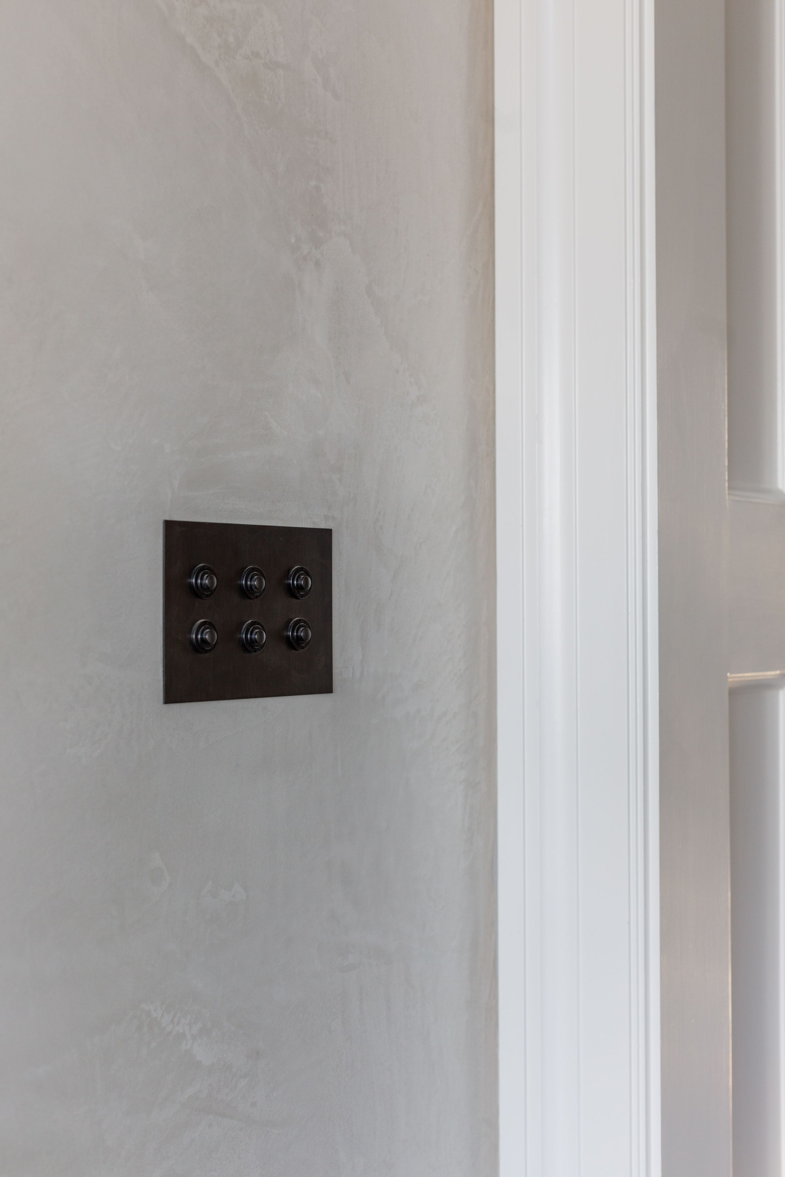 Details of “Forbes & Lomax” electrical lighting